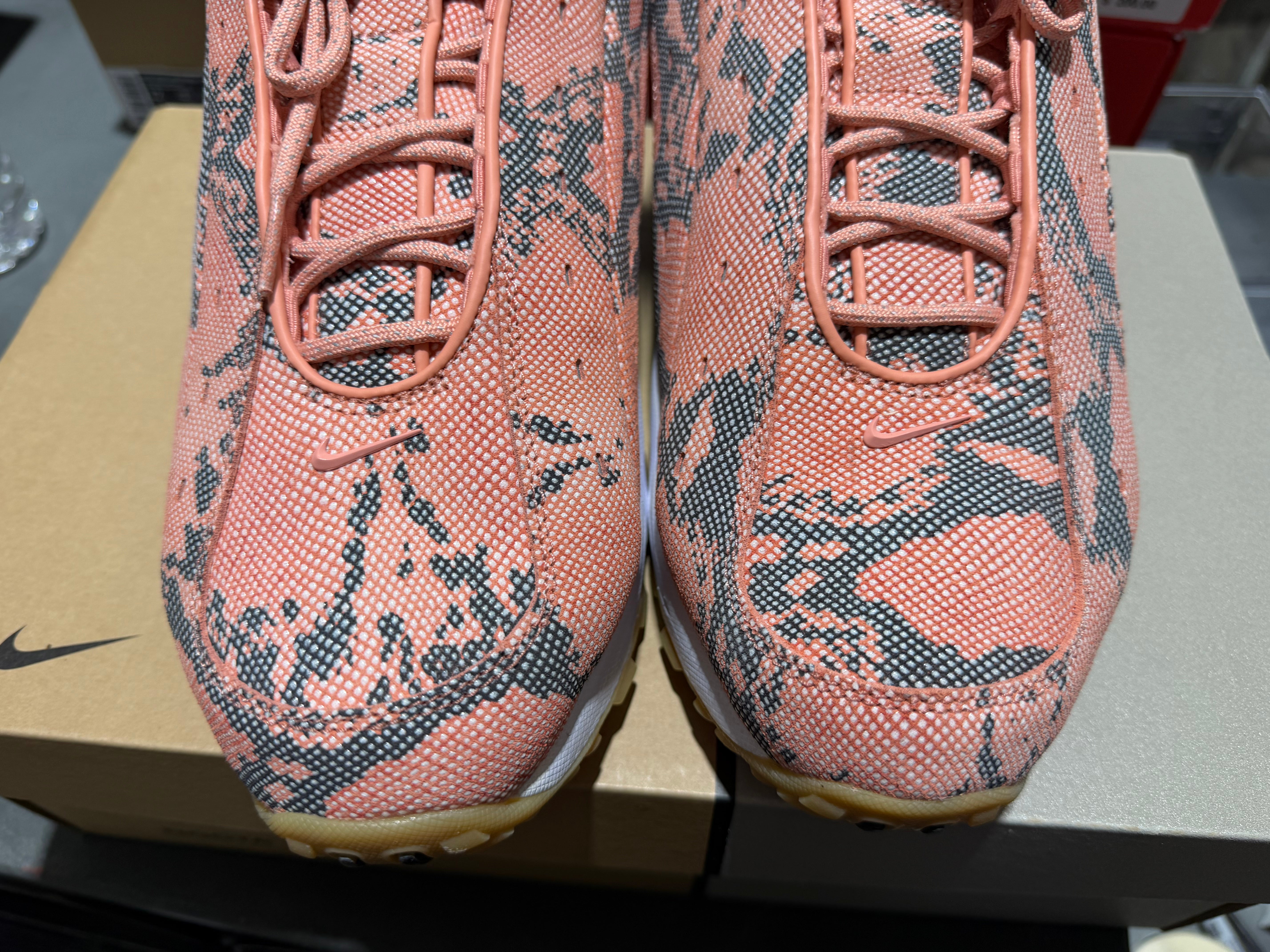 Nike Hot Step Air Terra / Nocta - Pink Size 12