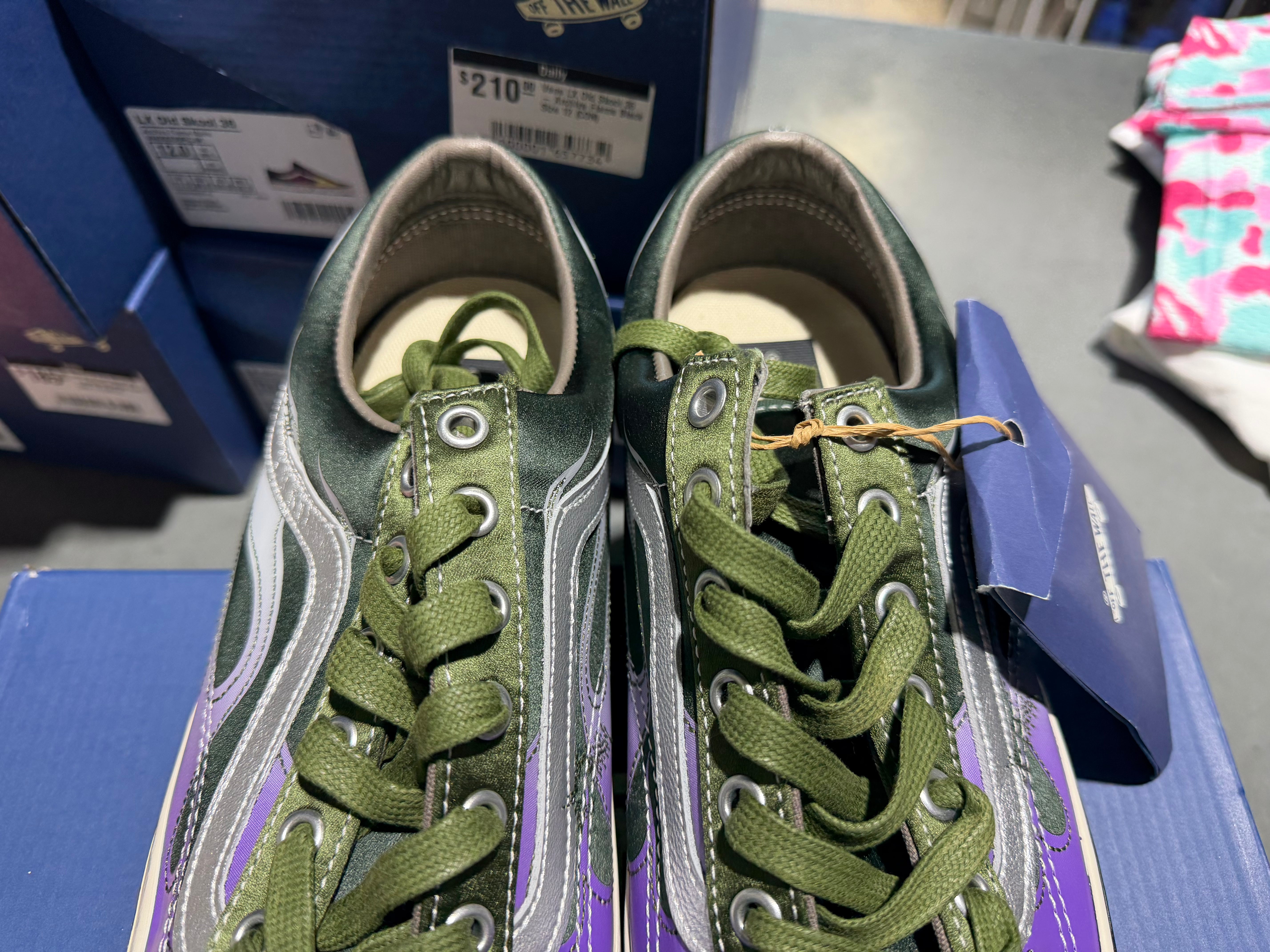 Vans LX Old Skool 36 - Archive Flame Green Size 9