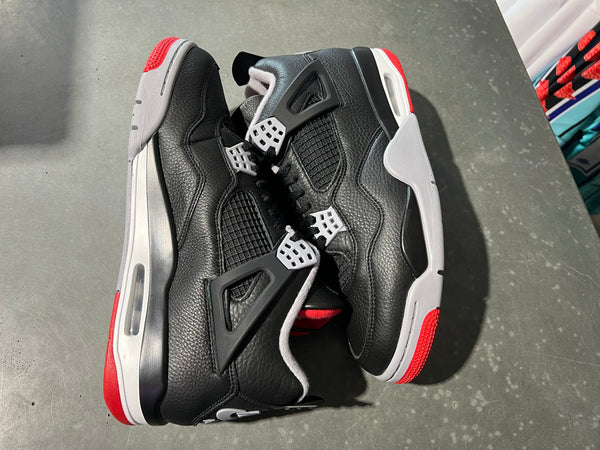Air Jordan 4 Retro - Bred Reimagined Size 10.5