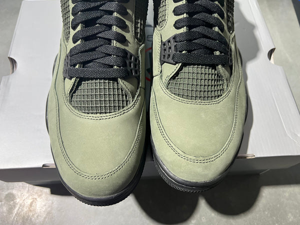 Air Jordan 4 Retro OG SP - Undefeated Size 11.5