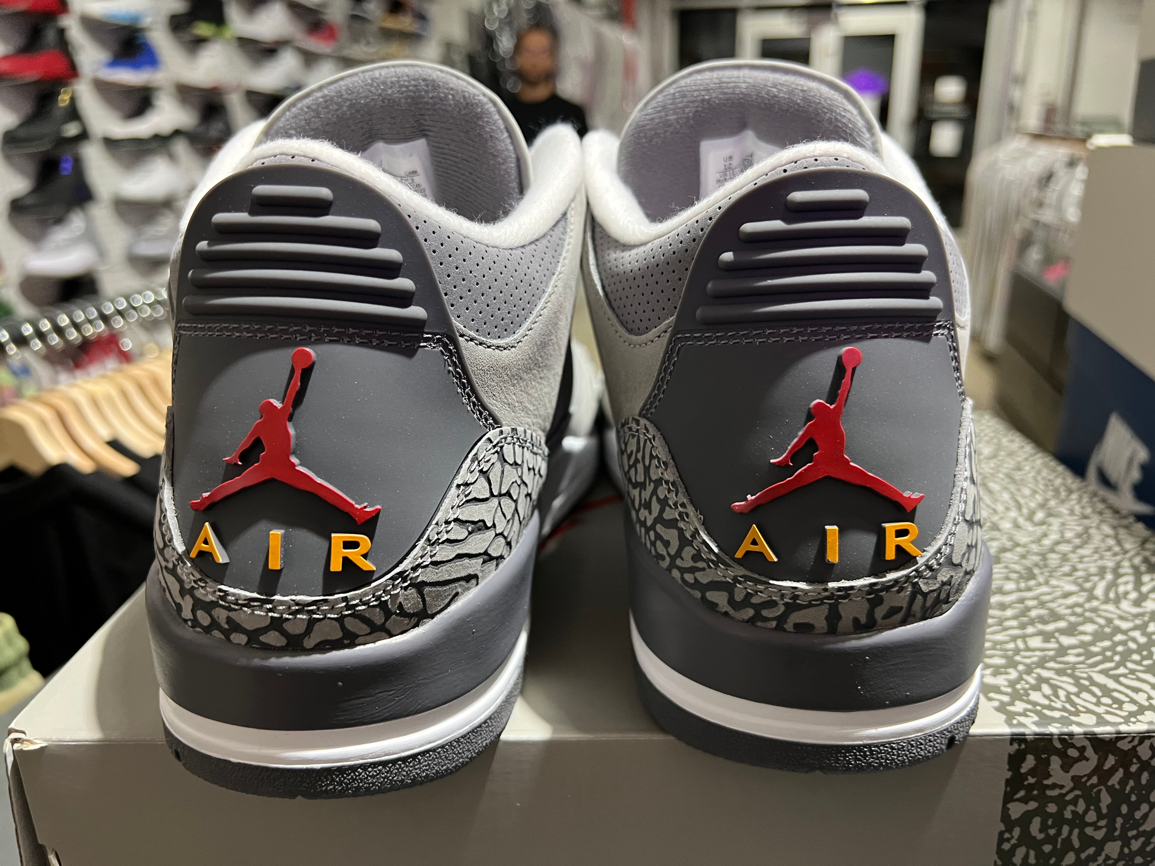 Air Jordan 3 Retro - Cool Grey Size 12