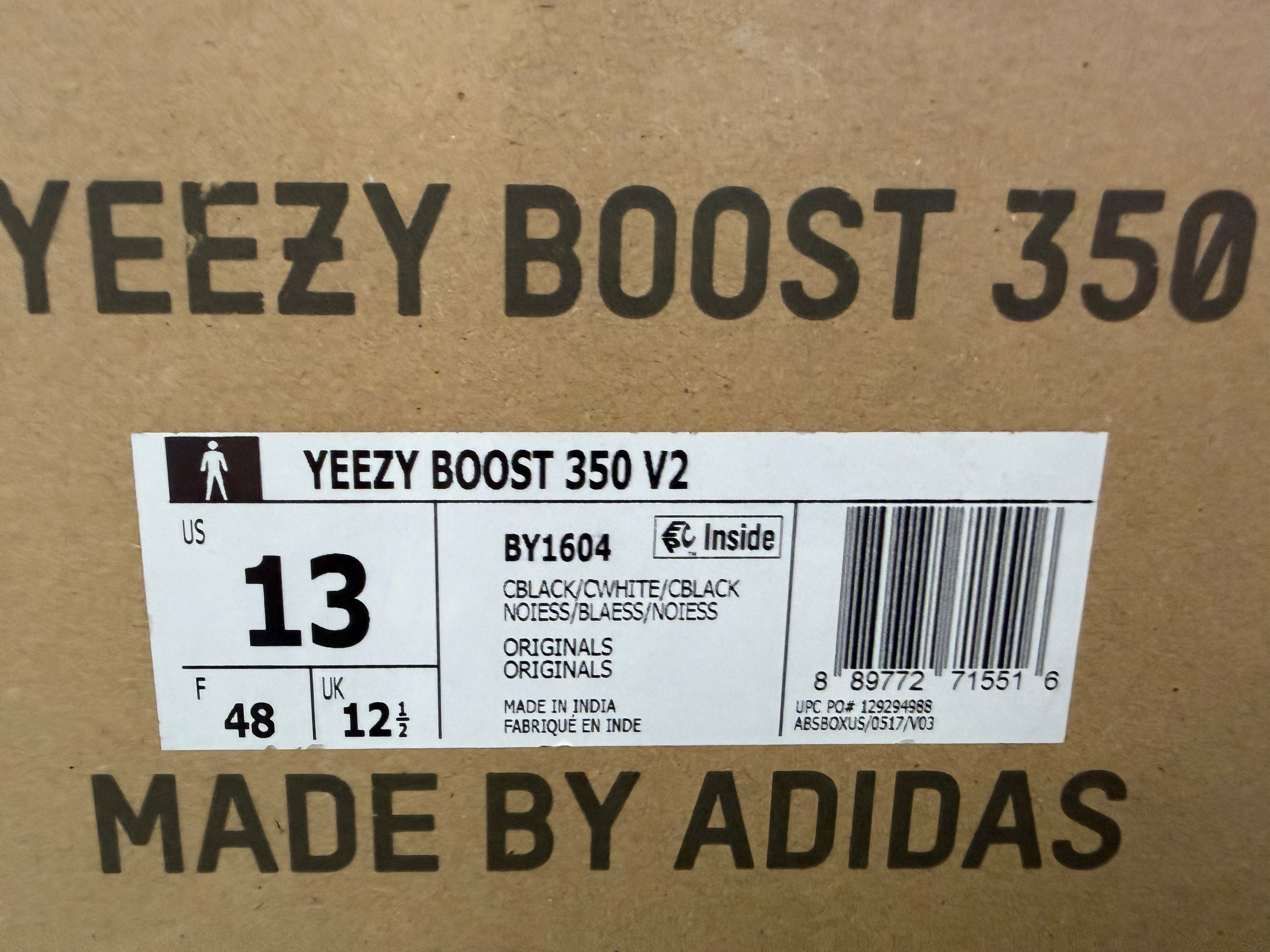 Adidas Yeezy Boost 350 V2 - Oreo / Core Black Size 13