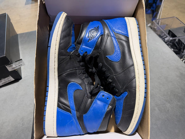 Air Jordan 1 Retro - Royal 2017 Size 11