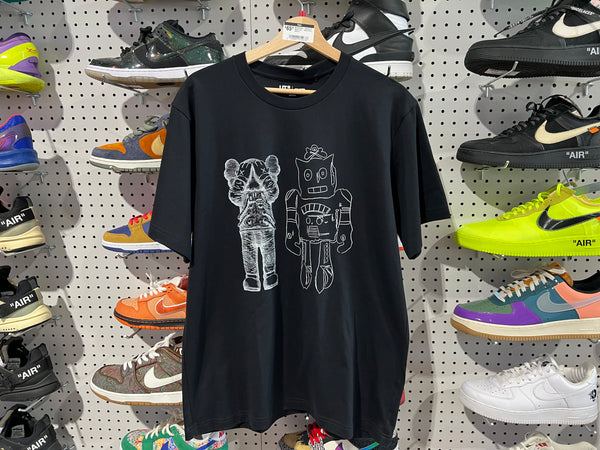 NEW KAWS + Warhol UT Robot Tee - Black Size L