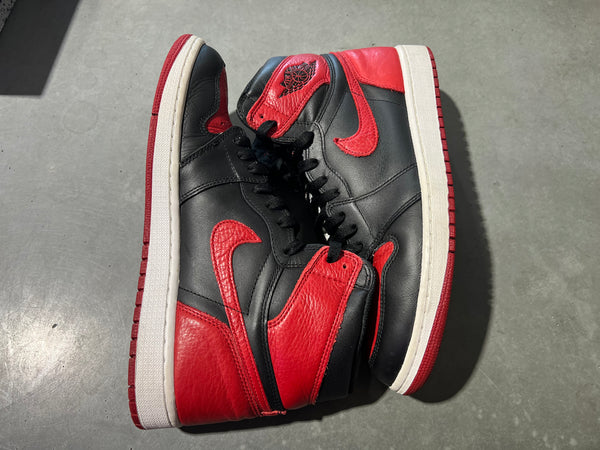 Air Jordan 1 Retro High OG - 2016 Banned Bred Size 10.5