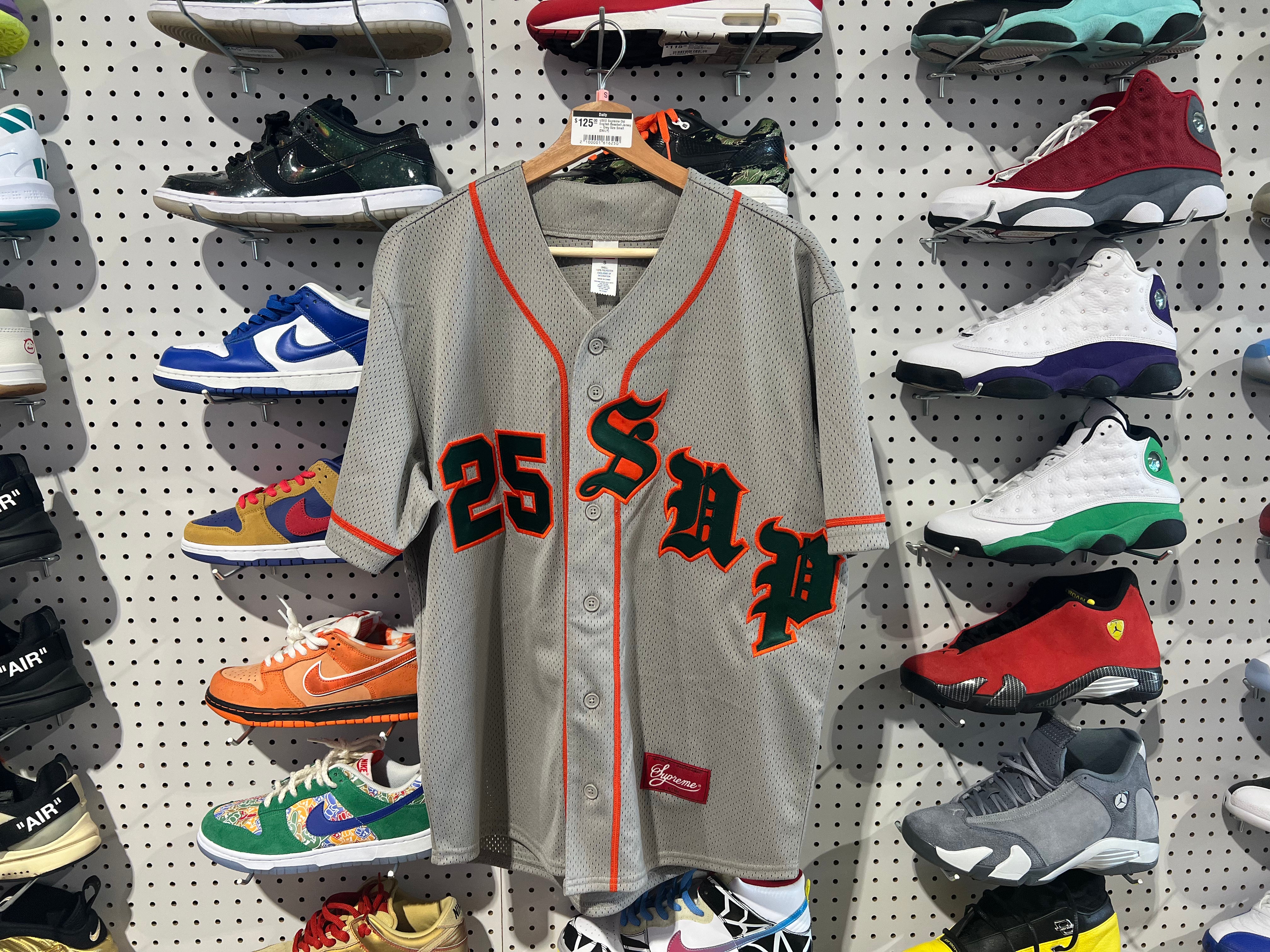 USED Supreme Old English Baseball Jersey - Grey Size Small