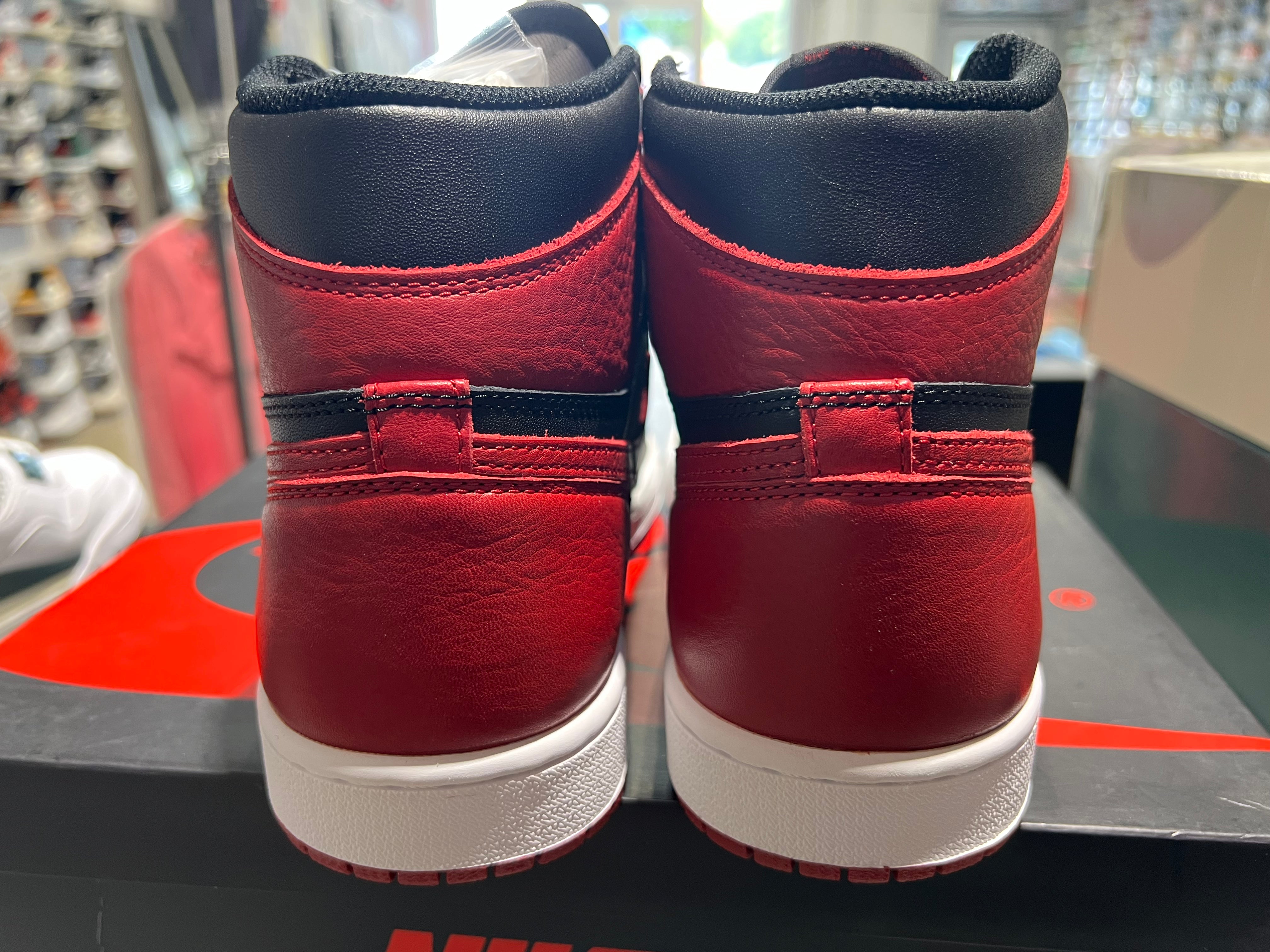 Air Jordan 1 Retro High - Bred Banned 2016 Size 10