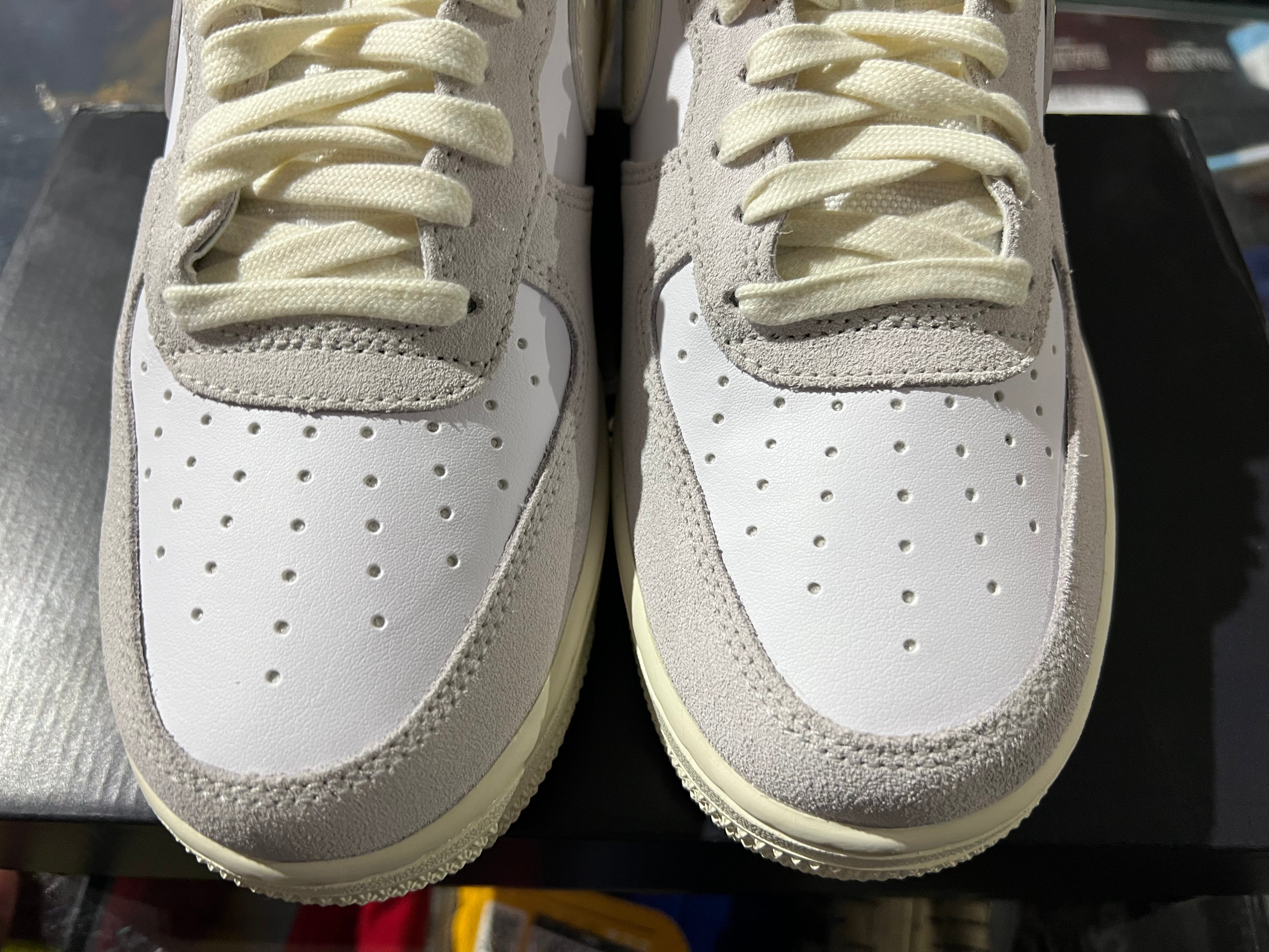 Nike Air Force 1 LV8 - White Sail Size 8