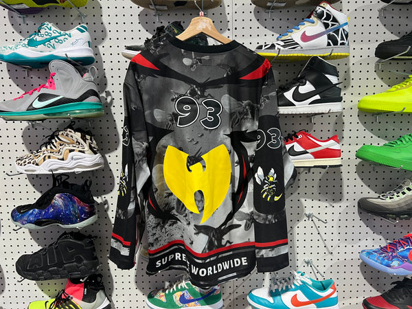 NEW Supreme FW25 Wu Tang Hockey Jersey - Black Size Large