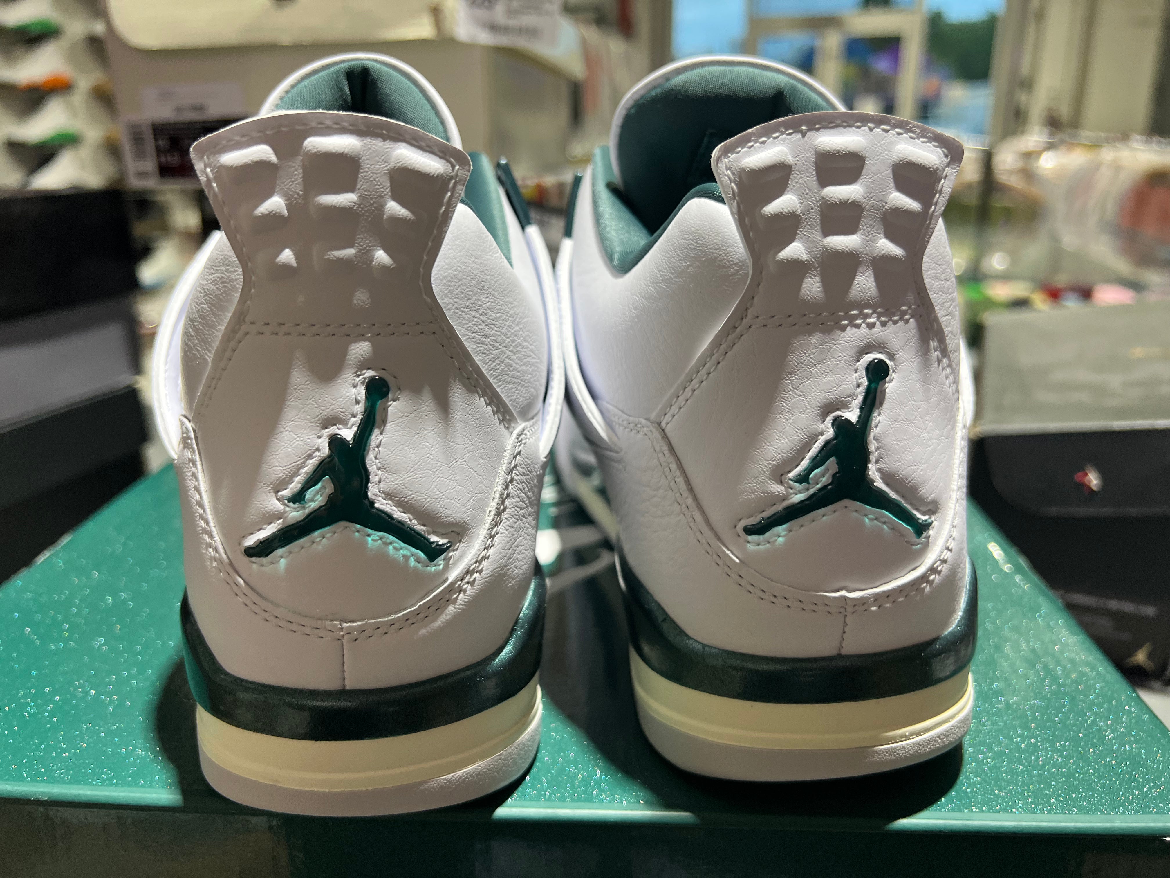 Air Jordan 4 Retro - Oxidized Green Size 10