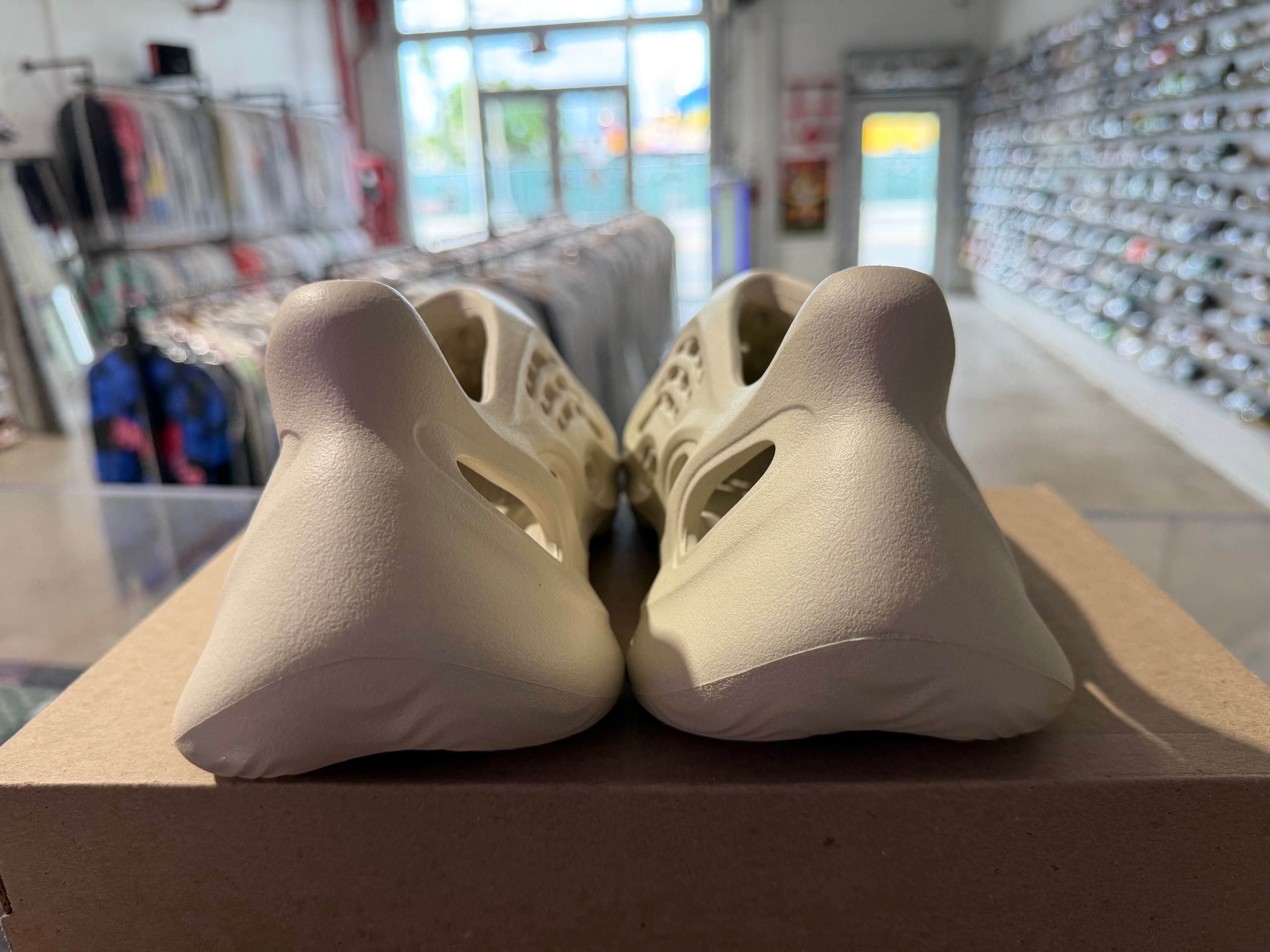 Adidas Yeezy Foam Rnnr - Sand Size 6