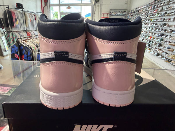 W Air Jordan 1 Retro Hi OG - Atmosphere	Size 6W/4.5M