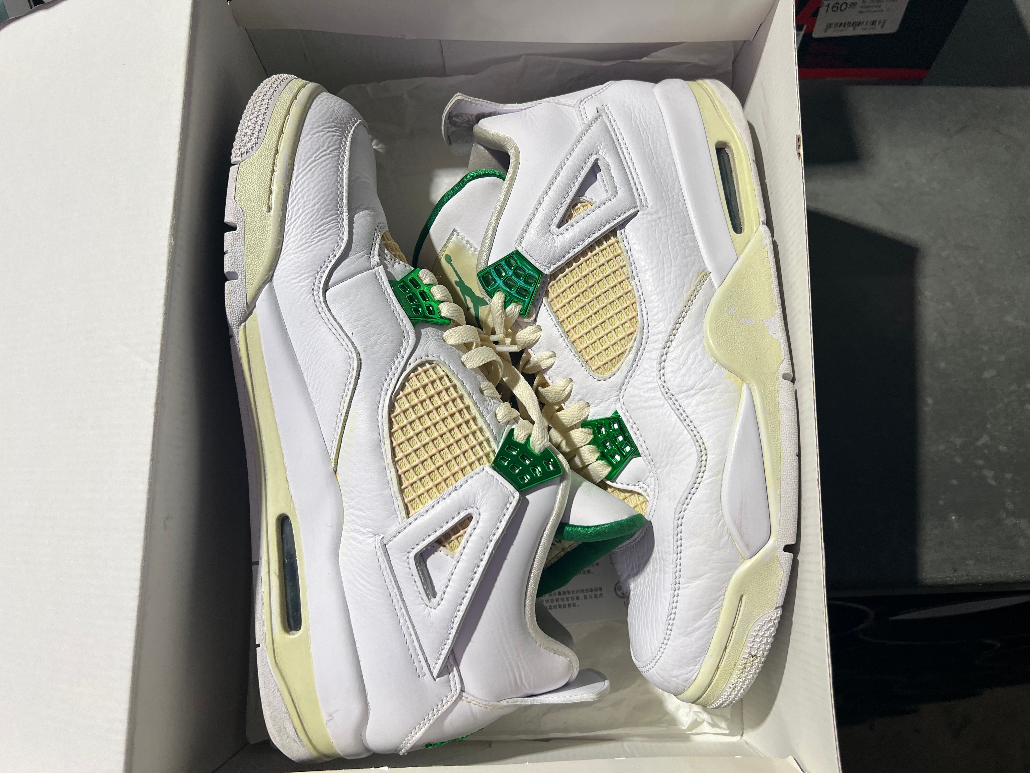 Air Jordan 4 Retro - Green Metallic Size 11