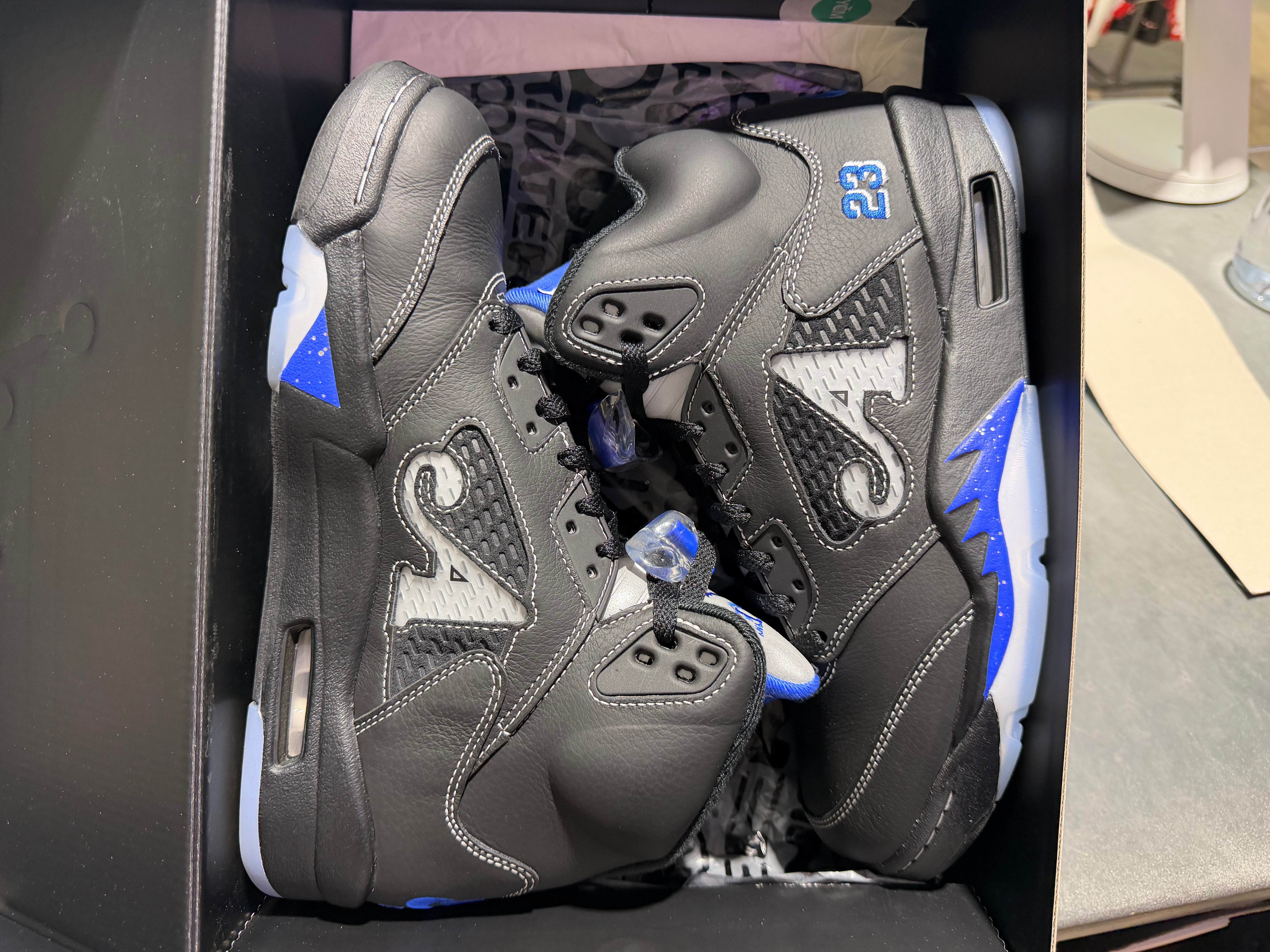 Air Jordan 5 Retro - Awake NY/Black Size 9