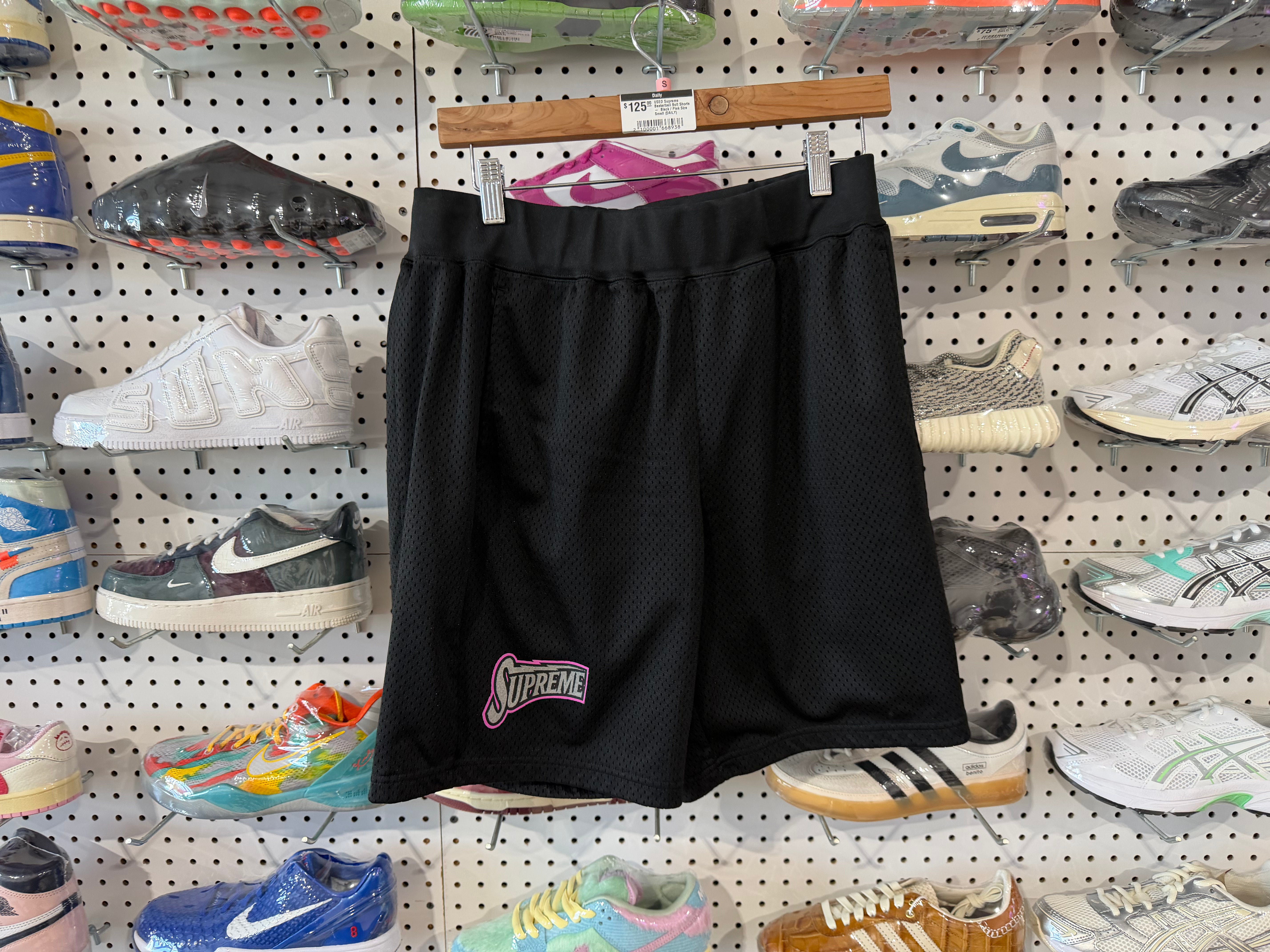 USED Supreme Basketball Bolt Shorts -  Black / Pink Size Small
