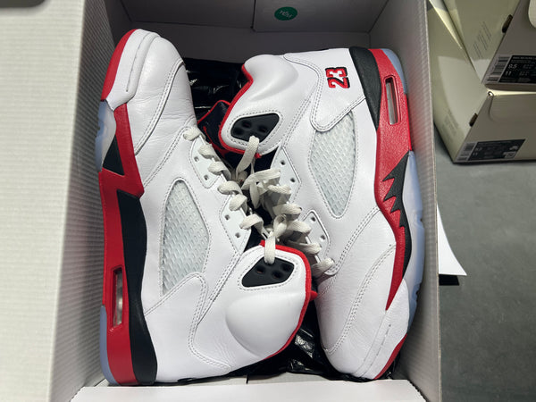 Air Jordan 5 Retro - Fire Red Black Tongue 2025 Size 10.5