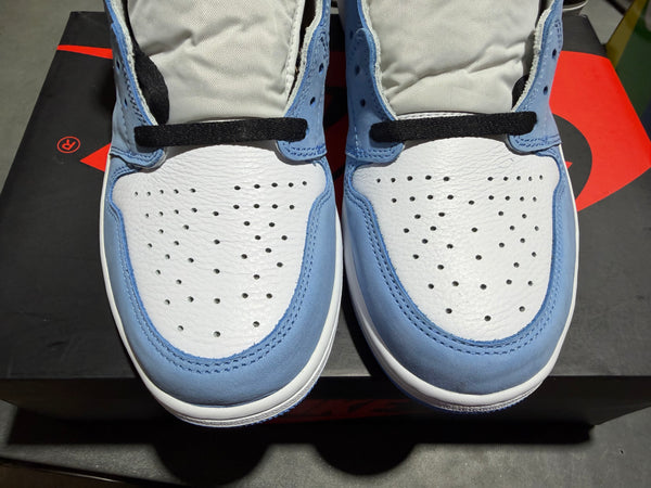 Air Jordan 1 Retro High OG - University Blue Size 13