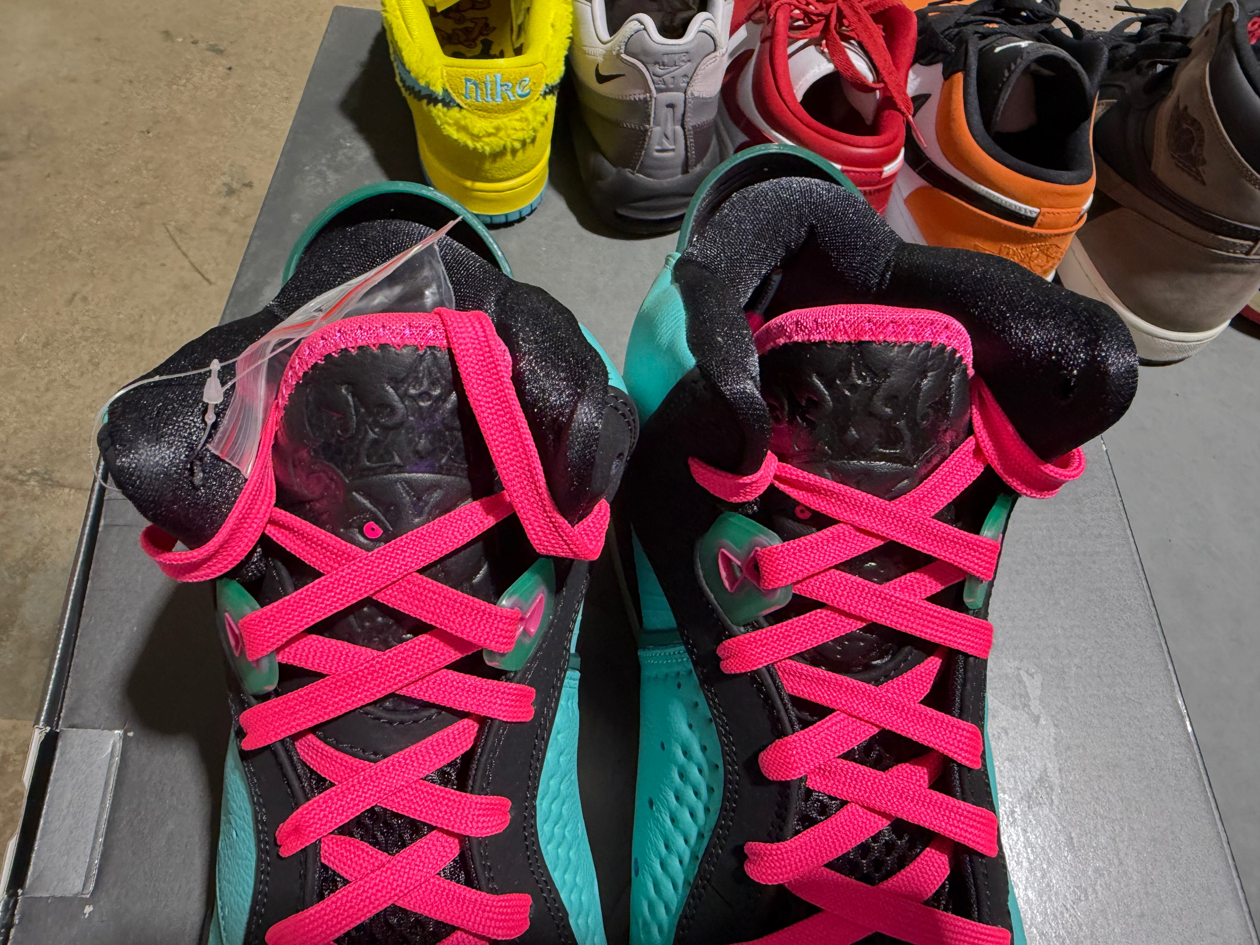 Nike LeBron 8 - South Beach 2021 Size 13
