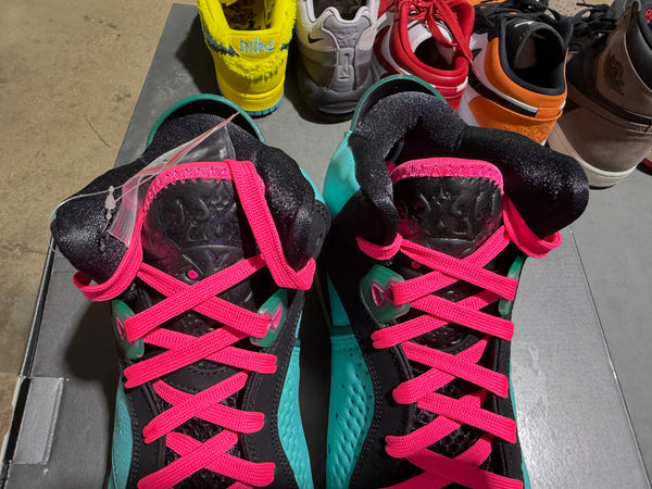 Nike LeBron 8 - South Beach 2021 Size 13
