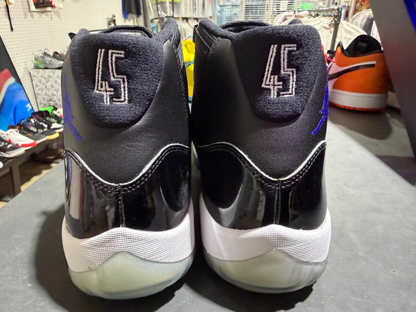 Air Jordan 11 Retro - 2016 Space Jam Size 13
