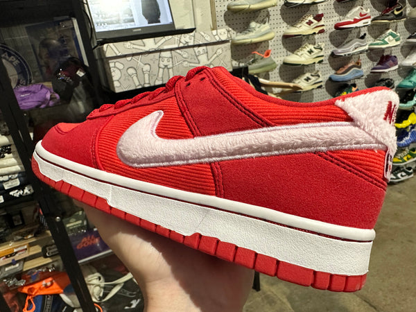 Nike Dunk Low (GS) - Valentine's Day 2024