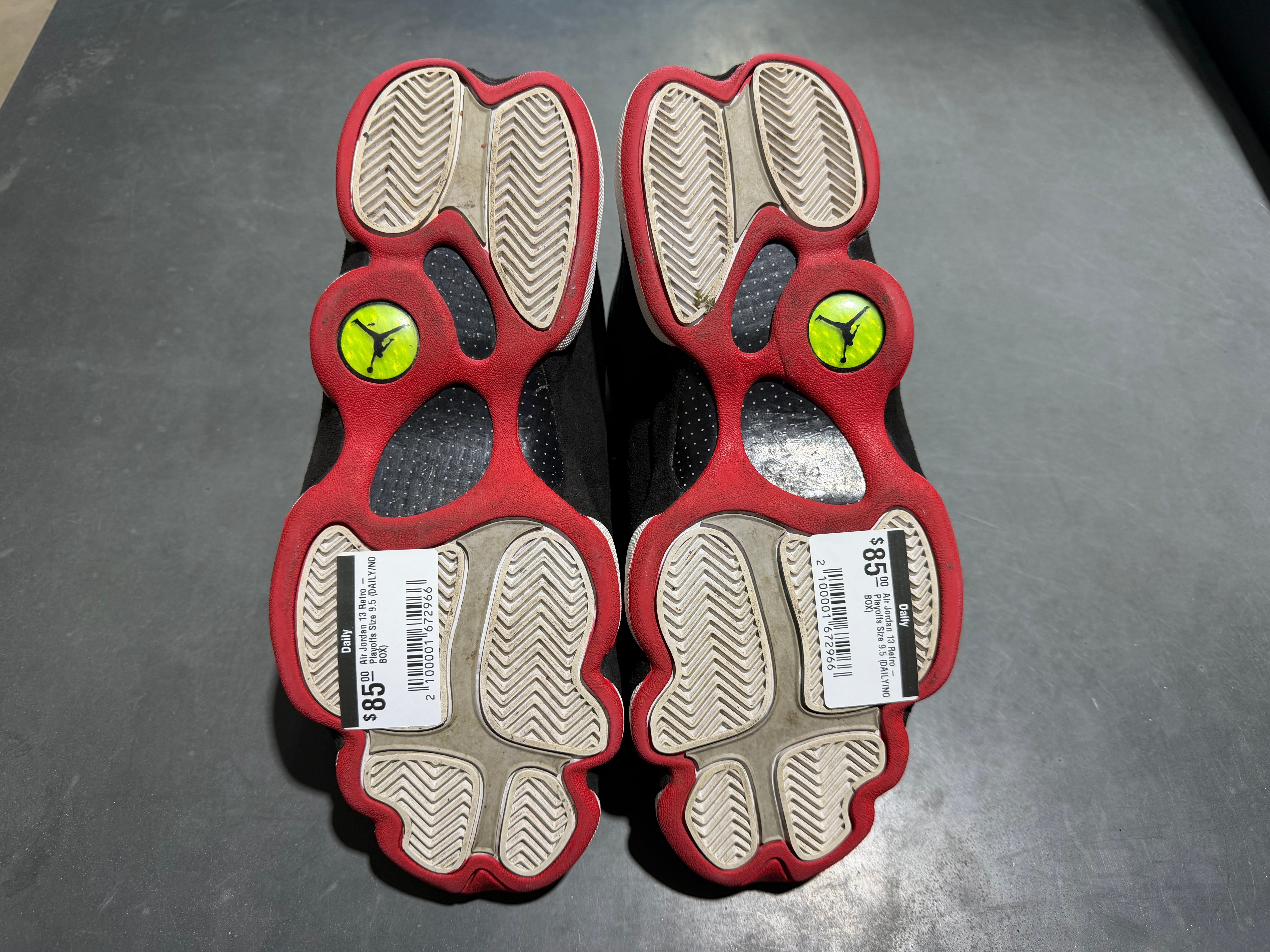 Air Jordan 13 Retro - Playoffs Size 9.5