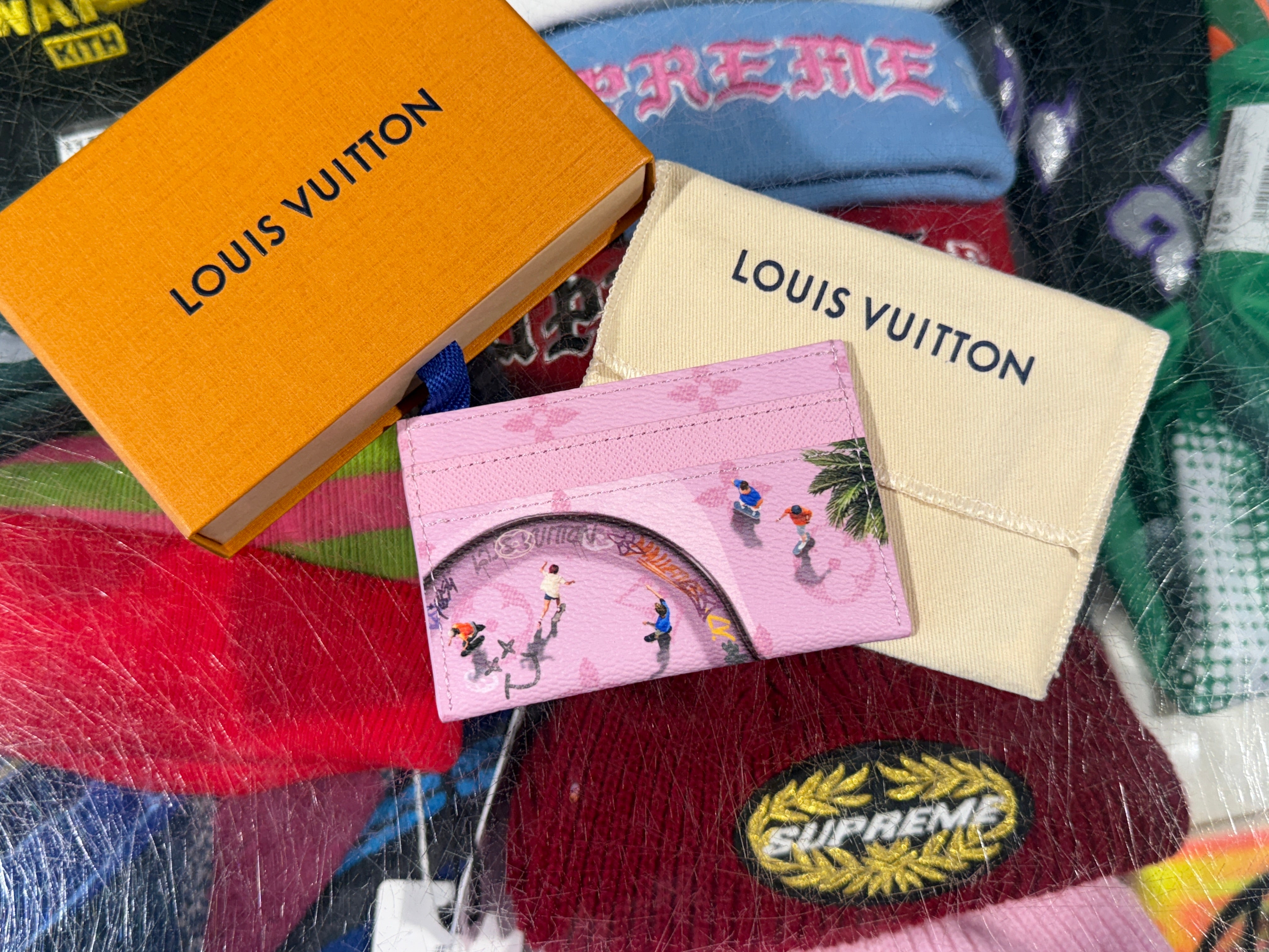 NEW Louis Vuitton Skateboard Skateboarding Card Case - Pink