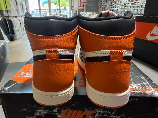Air Jordan 1 Retro High OG - SBB Size 9.5