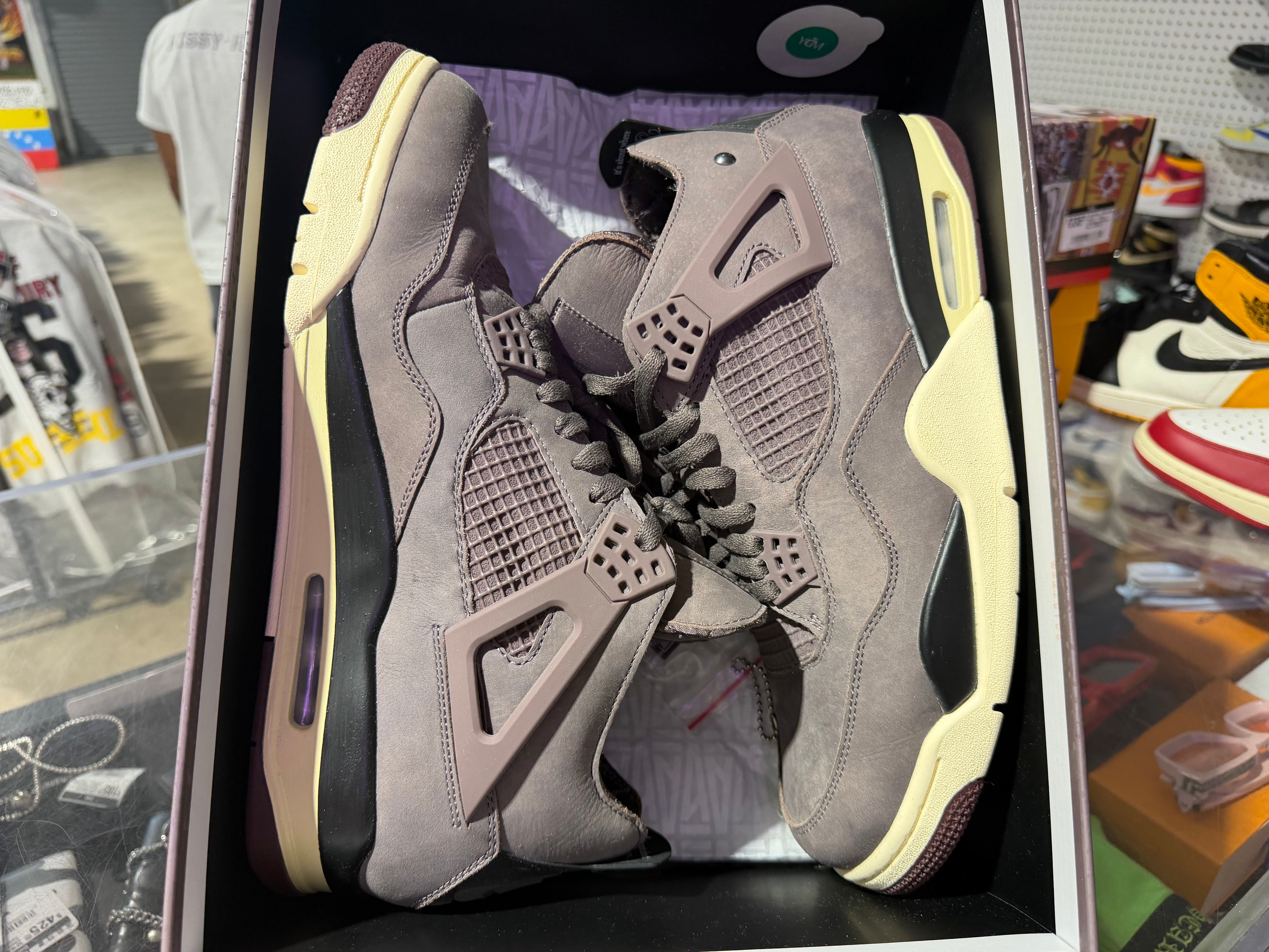 Air Jordan 4 Retro SP AMM A Ma Maniere - Violet Ore Size 13