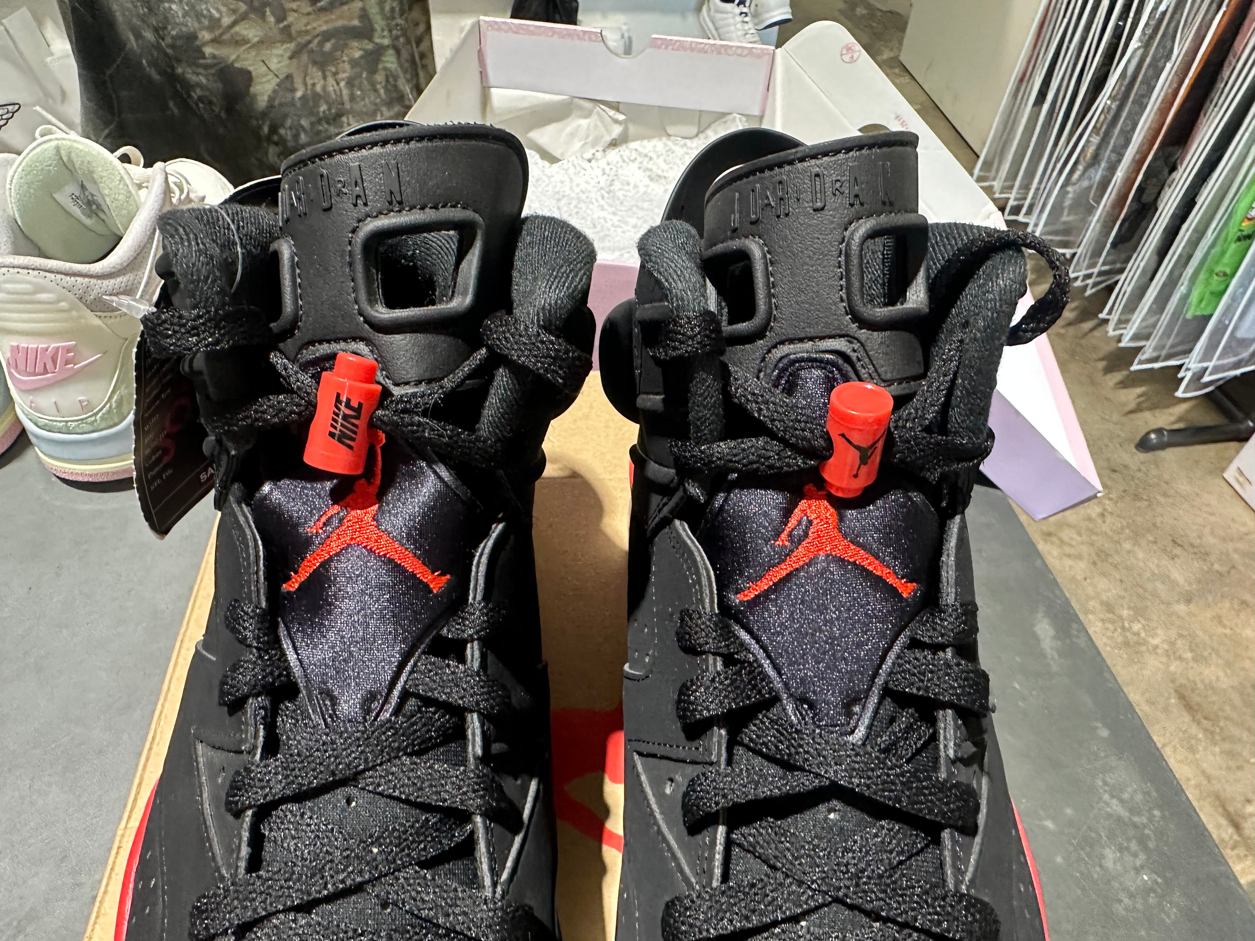 Air Jordan 6 Retro - Infrared Salesman Size 9.5