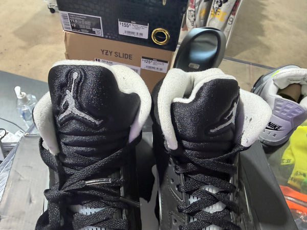 Air Jordan 5 Retro - White Oreo Size 9