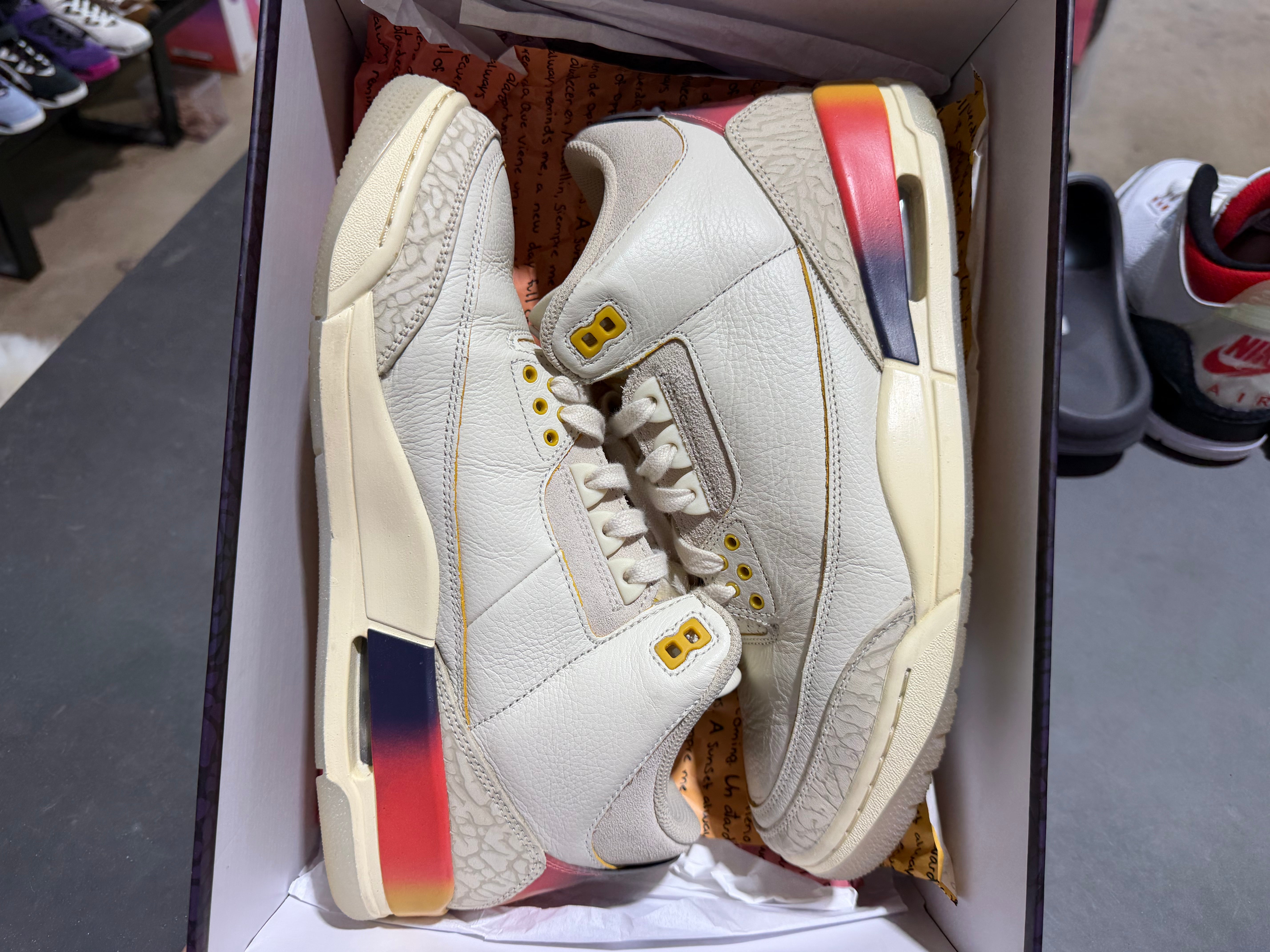 Air Jordan 3 Retro SP - J Balvin/Medellin Sunset Size 10.5