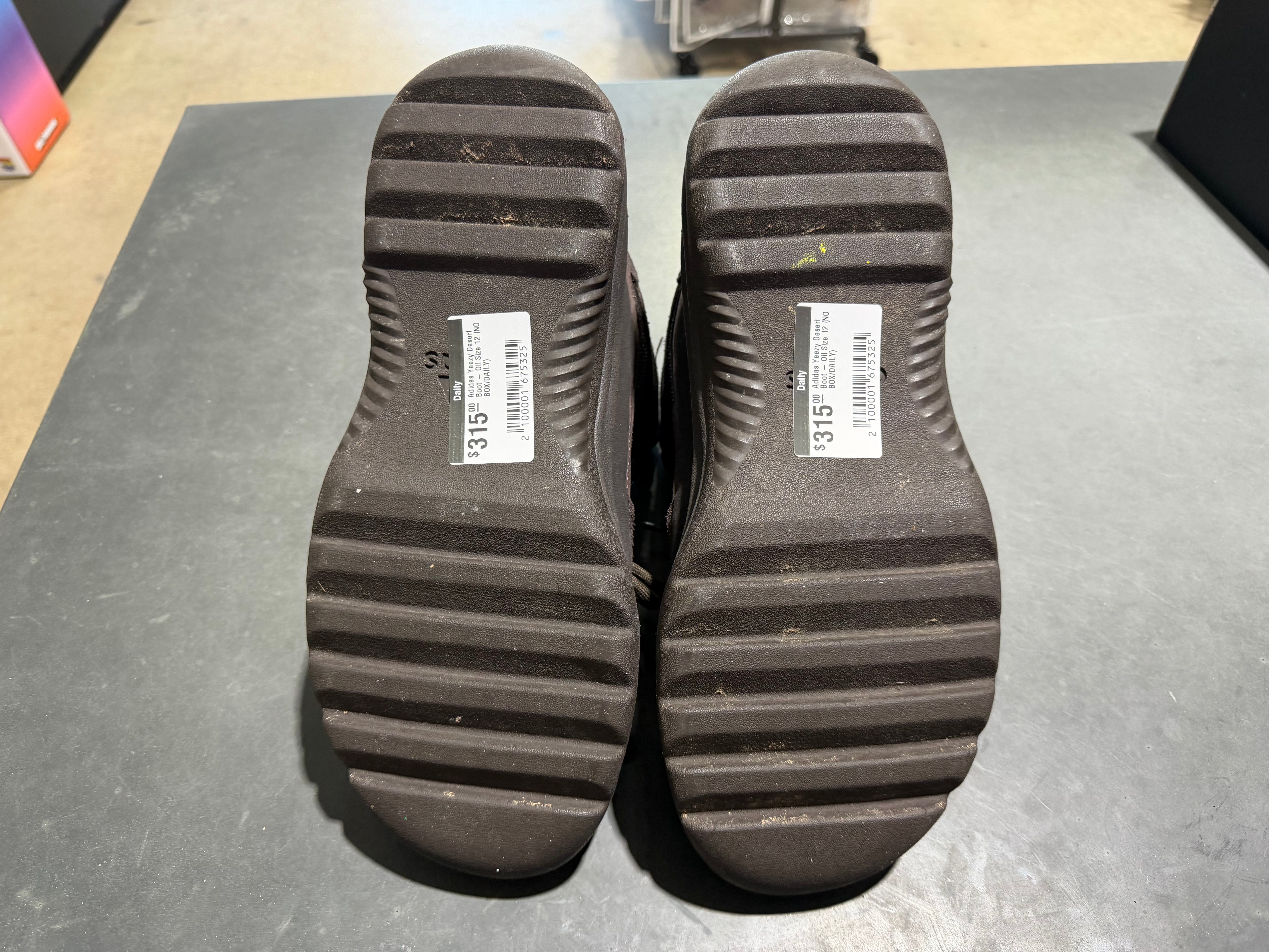 Adidas Yeezy Desert Boot - Oil Size 12