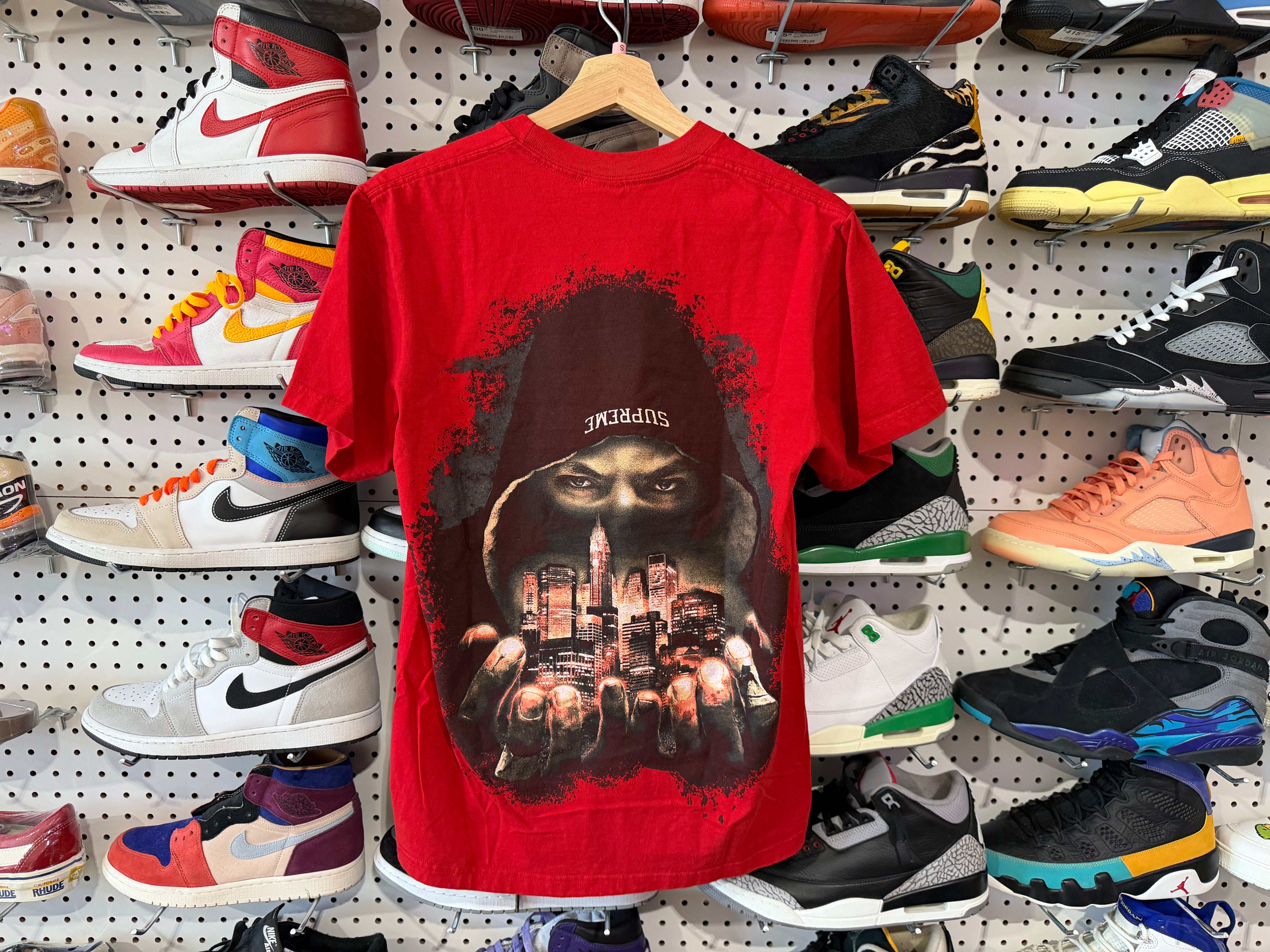USED Supreme Fight For NY Tee - Red Size Small