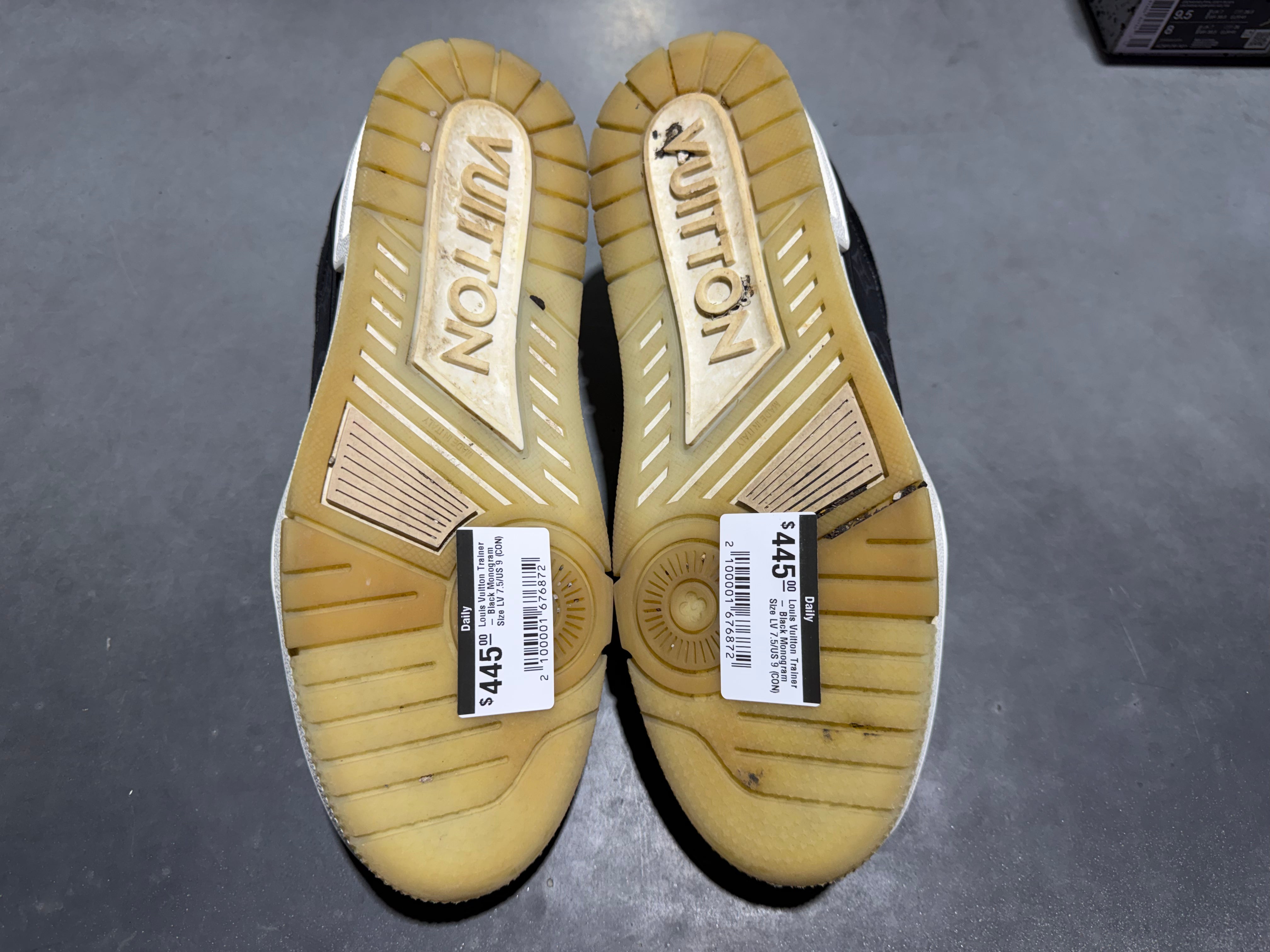 Louis Vuitton Trainer - Black Monogram Size LV 7.5/US 9