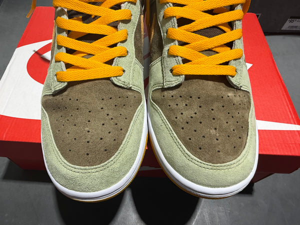 Nike Dunk Low SE - Dusty Olive Size 10.5