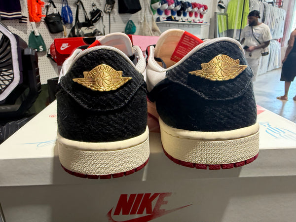 Air Jordan 1 Retro Low OG - Trophy Room Rookie Card Away Size 10.5
