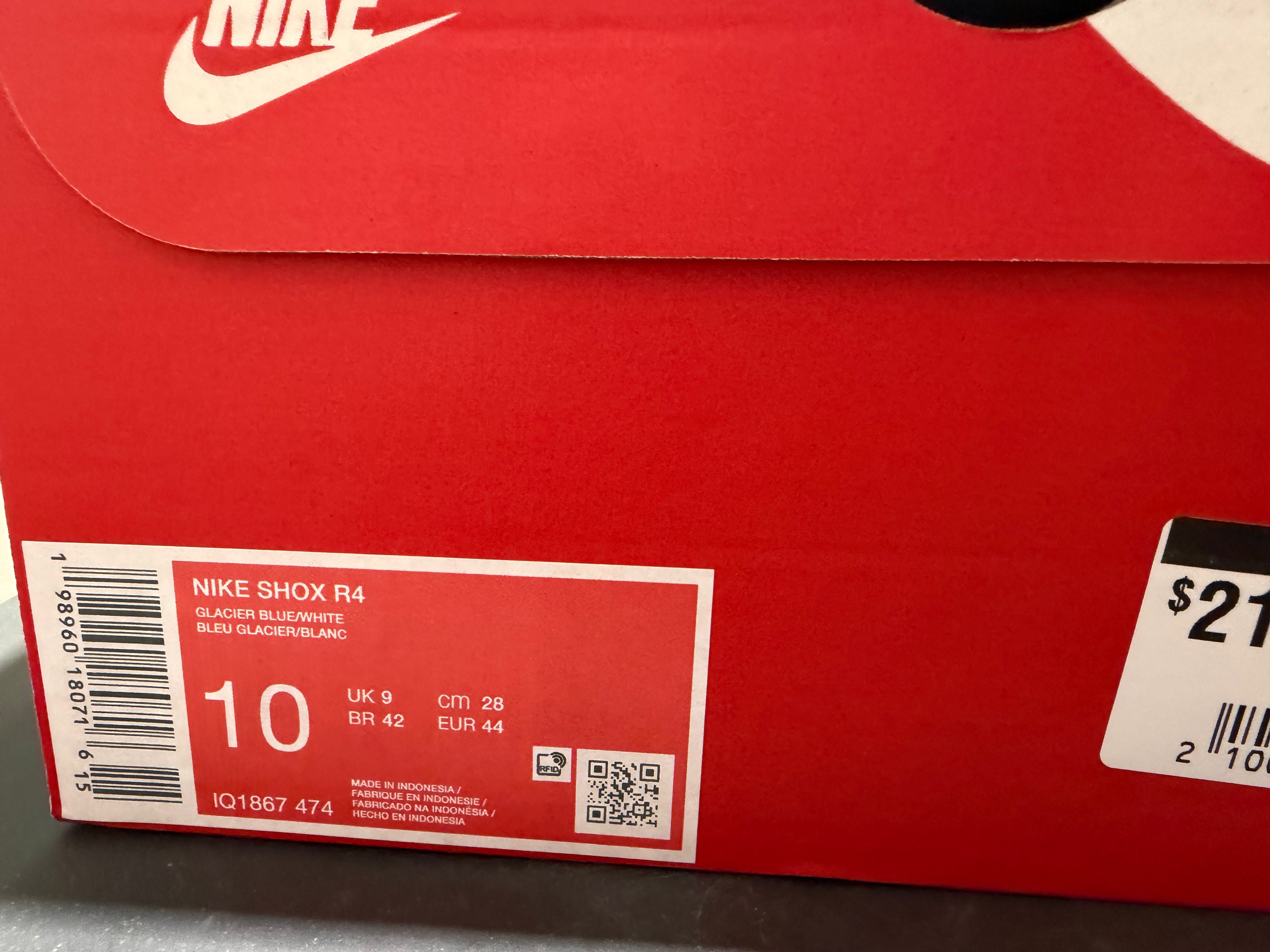 Nike Shoe R4 - Puetro Rico Size 10