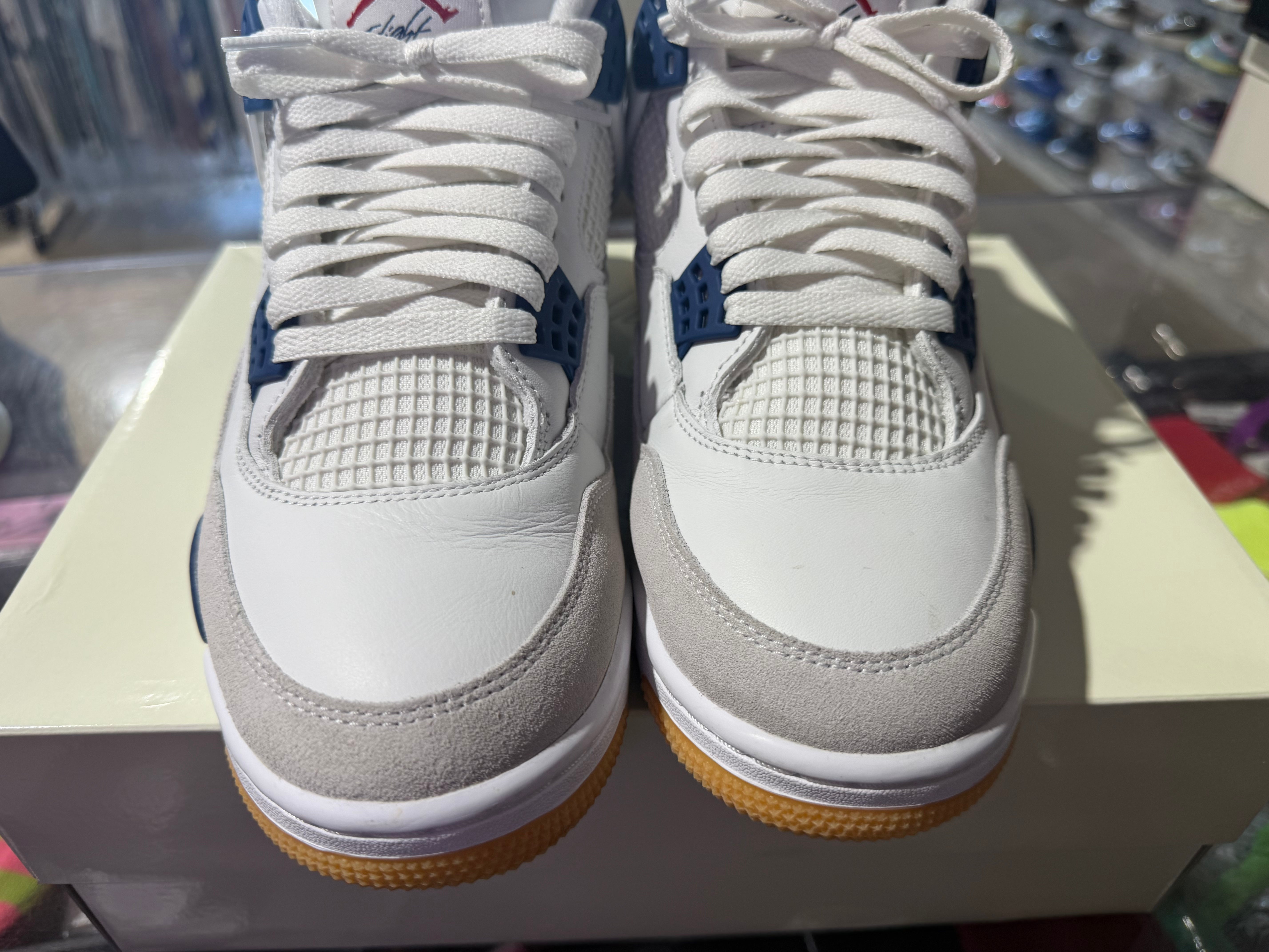 Air Jordan 4 Retro SP - SB Navy Size 10.5