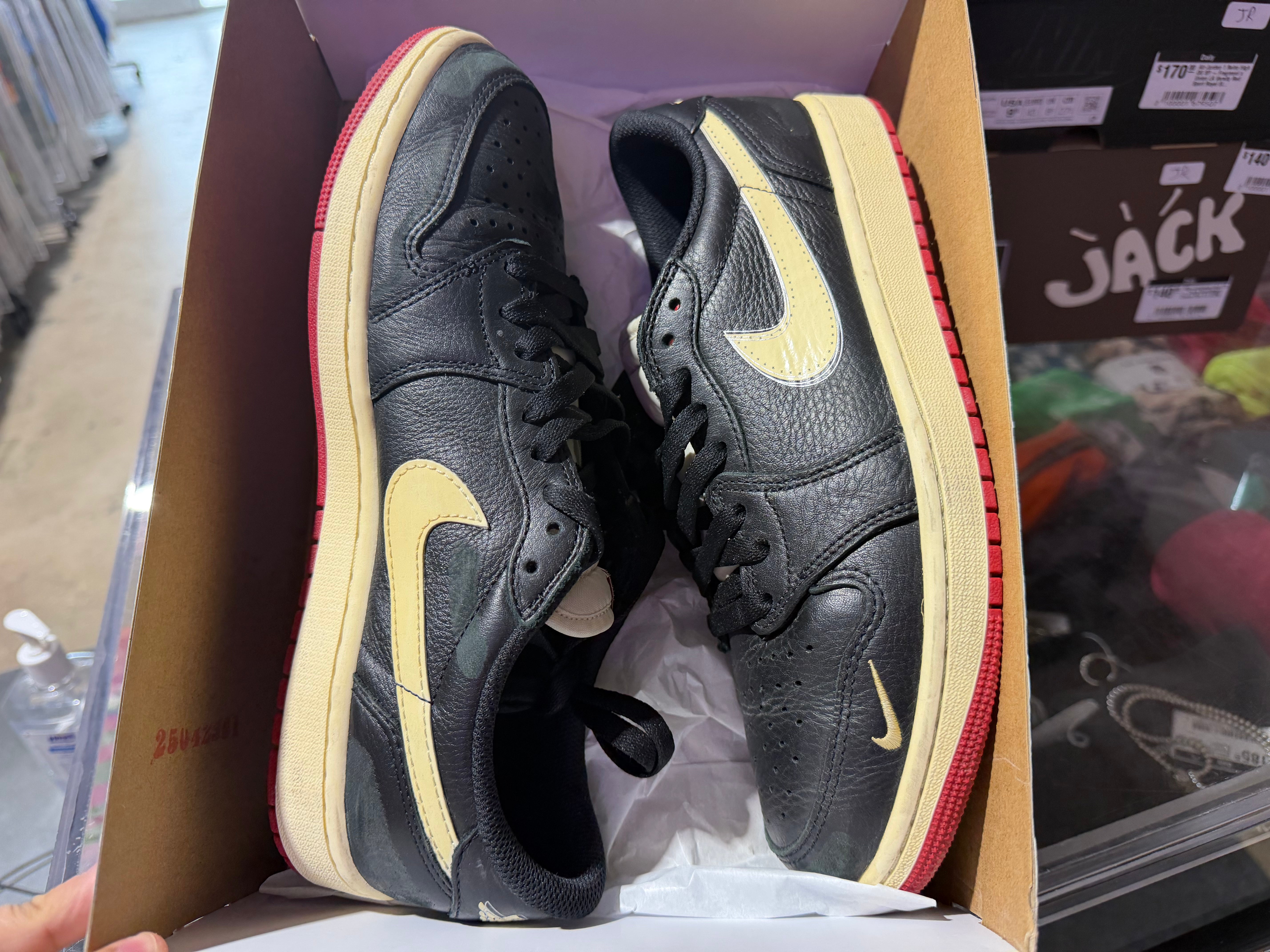 Air Jordan 1 Retro Low OG Nitro - Nigel Sylvester Better With Time Size 9.5