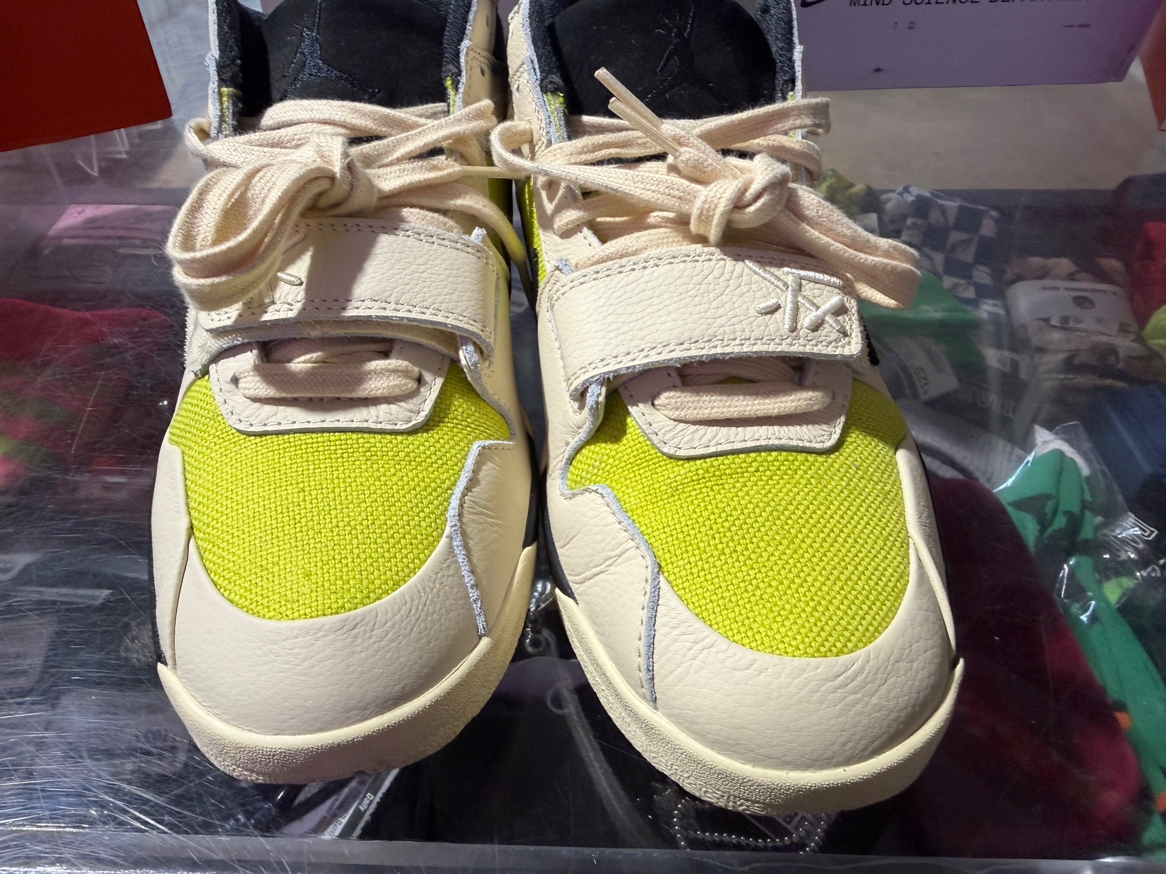Nike Jumpman Jack TR - Travis Scott/Bright Cactus Size 9.5