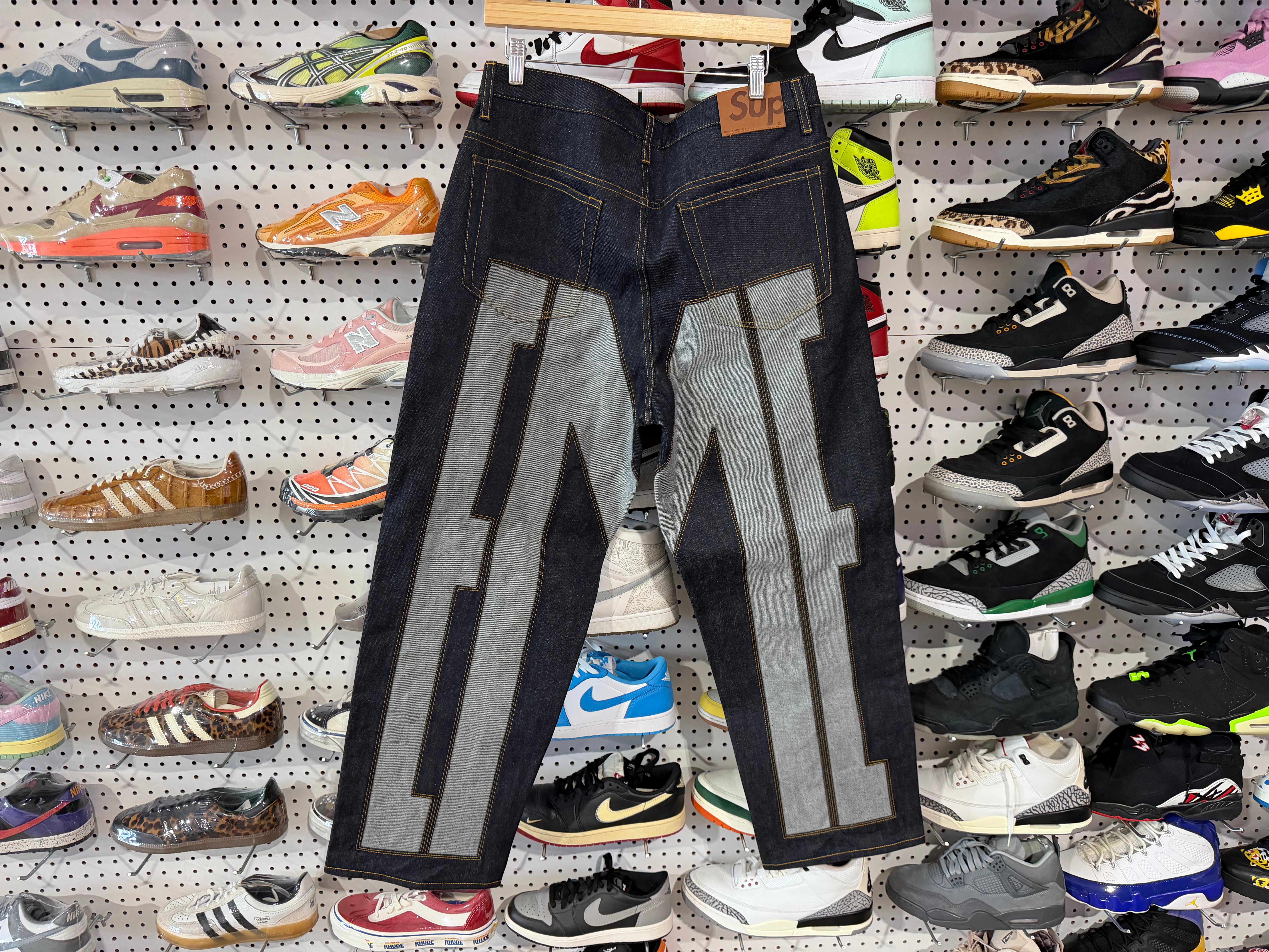NEW Supreme Inset Spellout Baggy Jean - Rigid Indigo Size 32