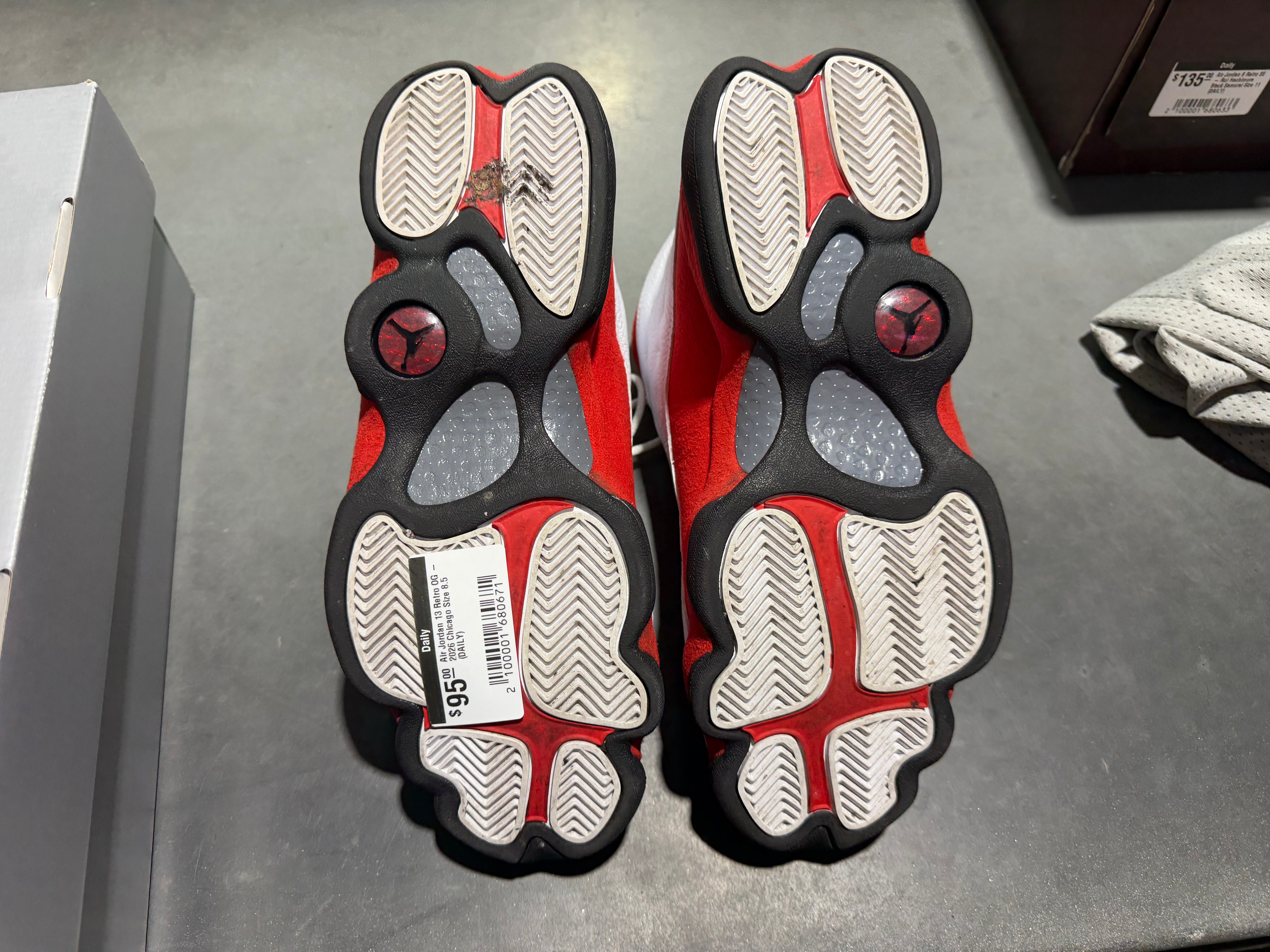 Air Jordan 13 Retro OG - 2026 Chicago Size 8.5