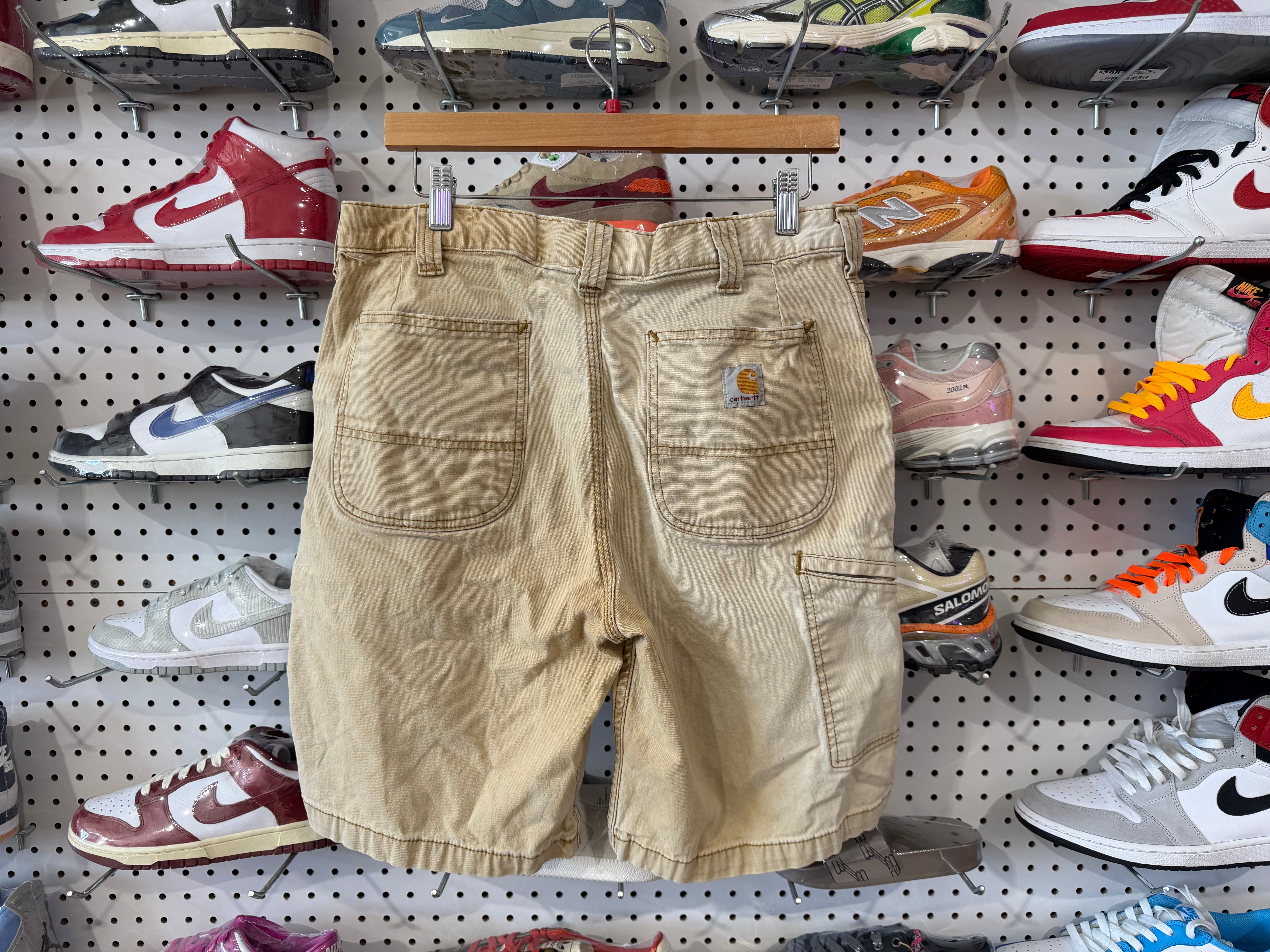 USED Distressed Carhartt Shorts - Faded Khaki Size 34