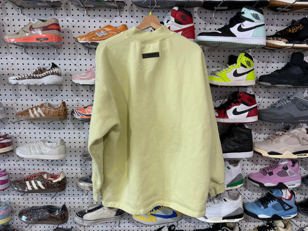 NEW Fear of God FOG Essentials Crewneck - Yellow Size Medium