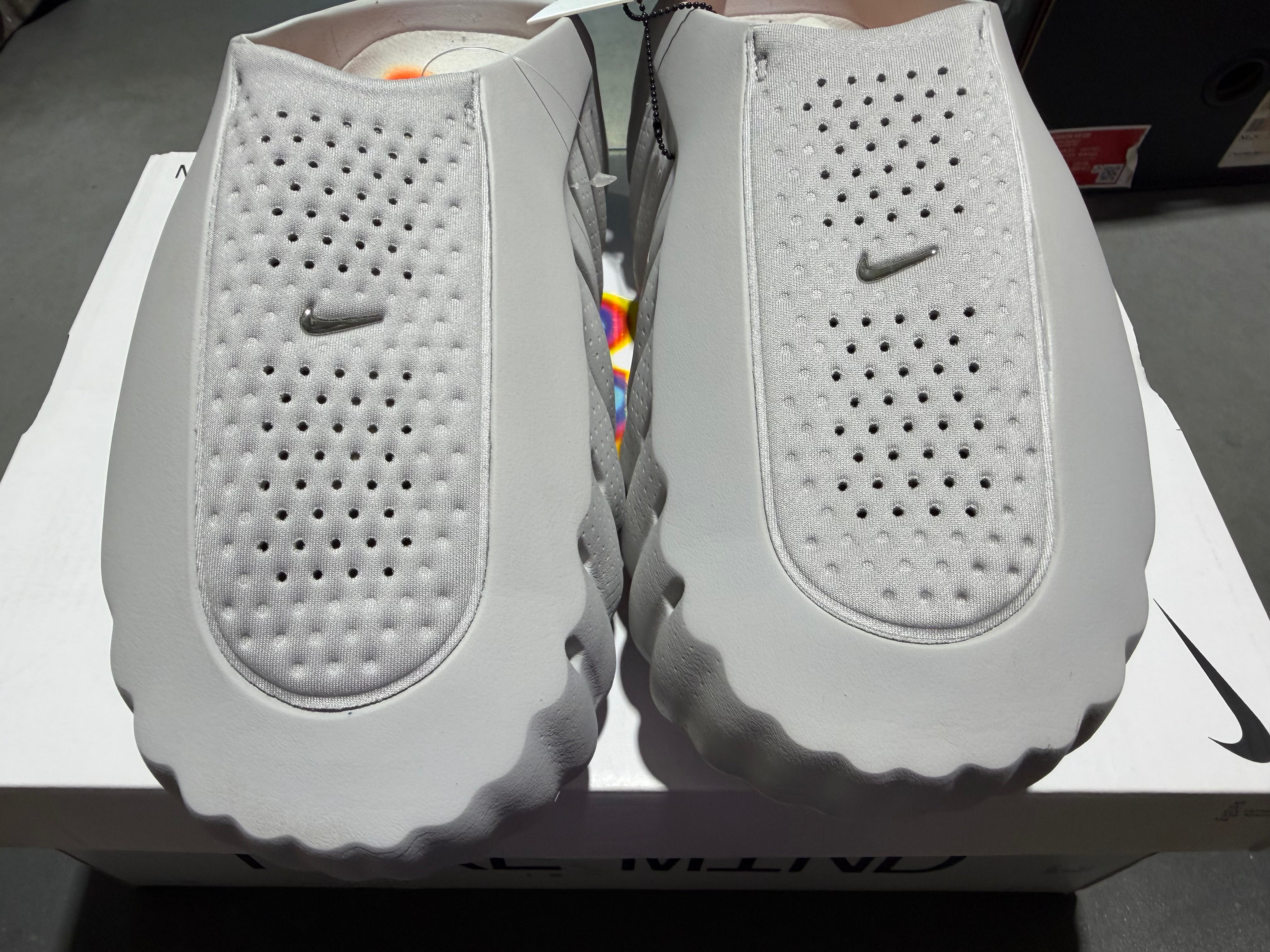 Nike Mind 001 - Light Smoke Grey/Chrome Size 11
