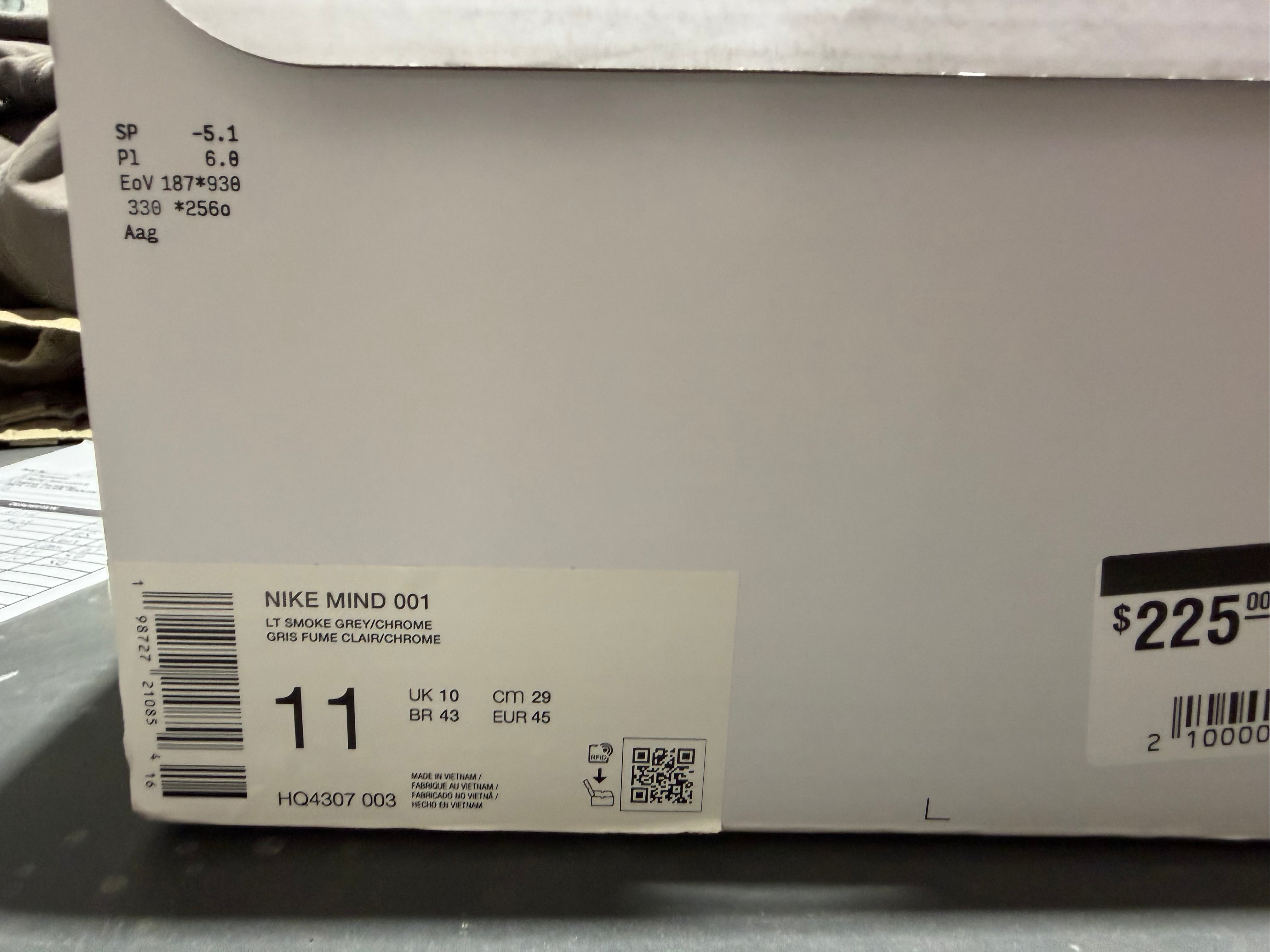 Nike Mind 001 - Light Smoke Grey/Chrome Size 11