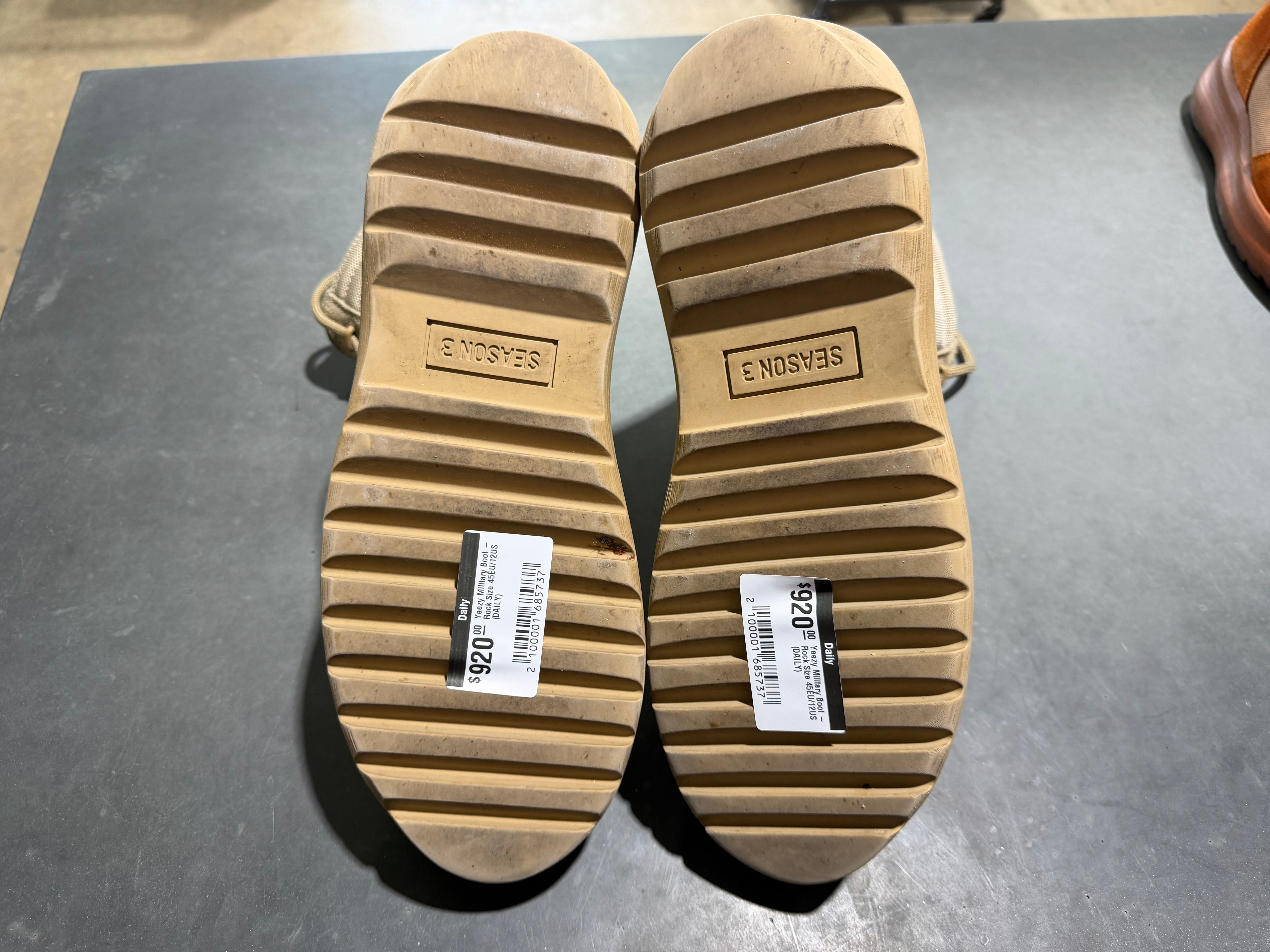 Yeezy Military Boot - Rock Size 45EU/12US