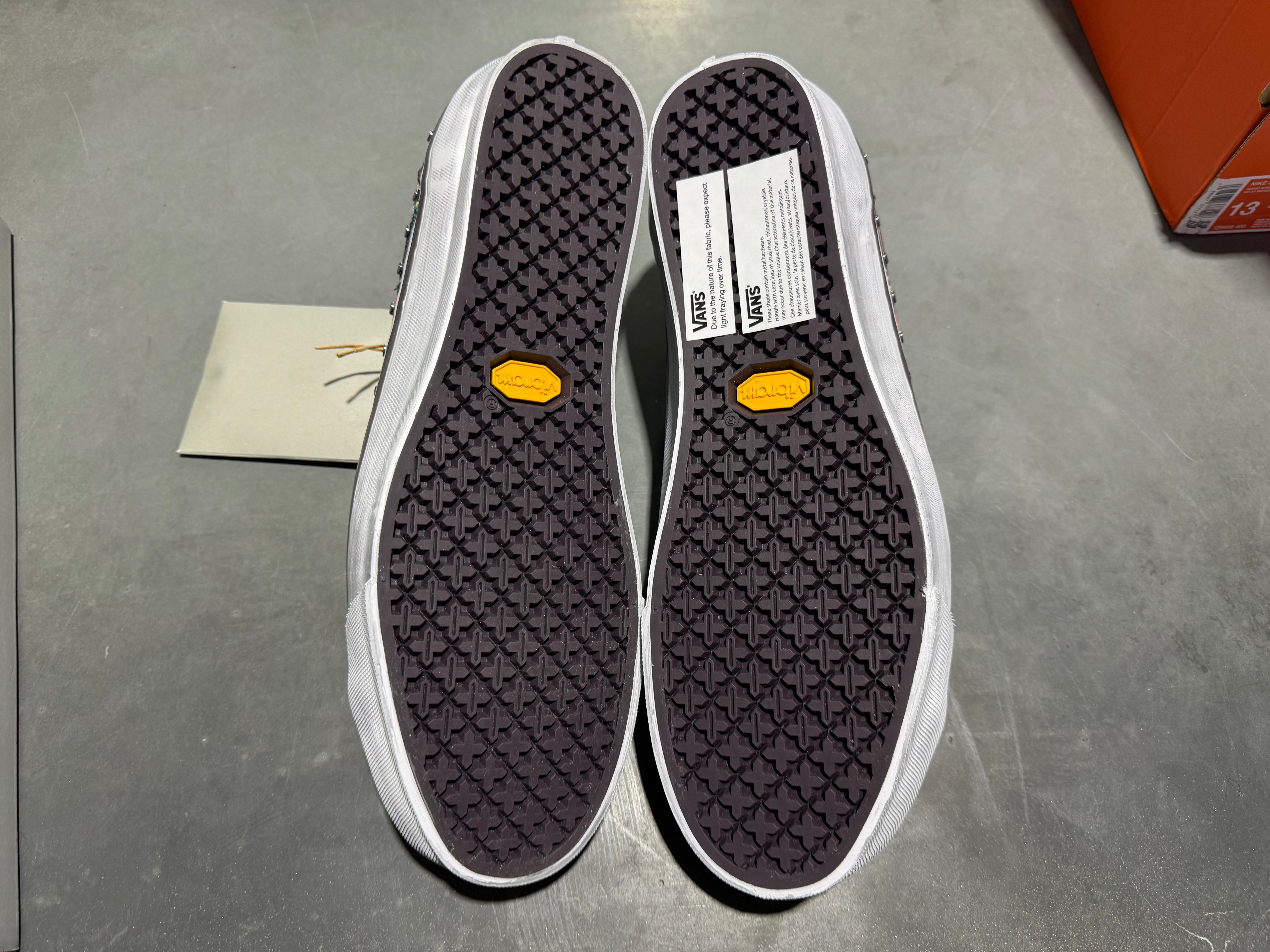 Vans OTW Old Skool 36 Vibram -Floral Rivets Black Size 10