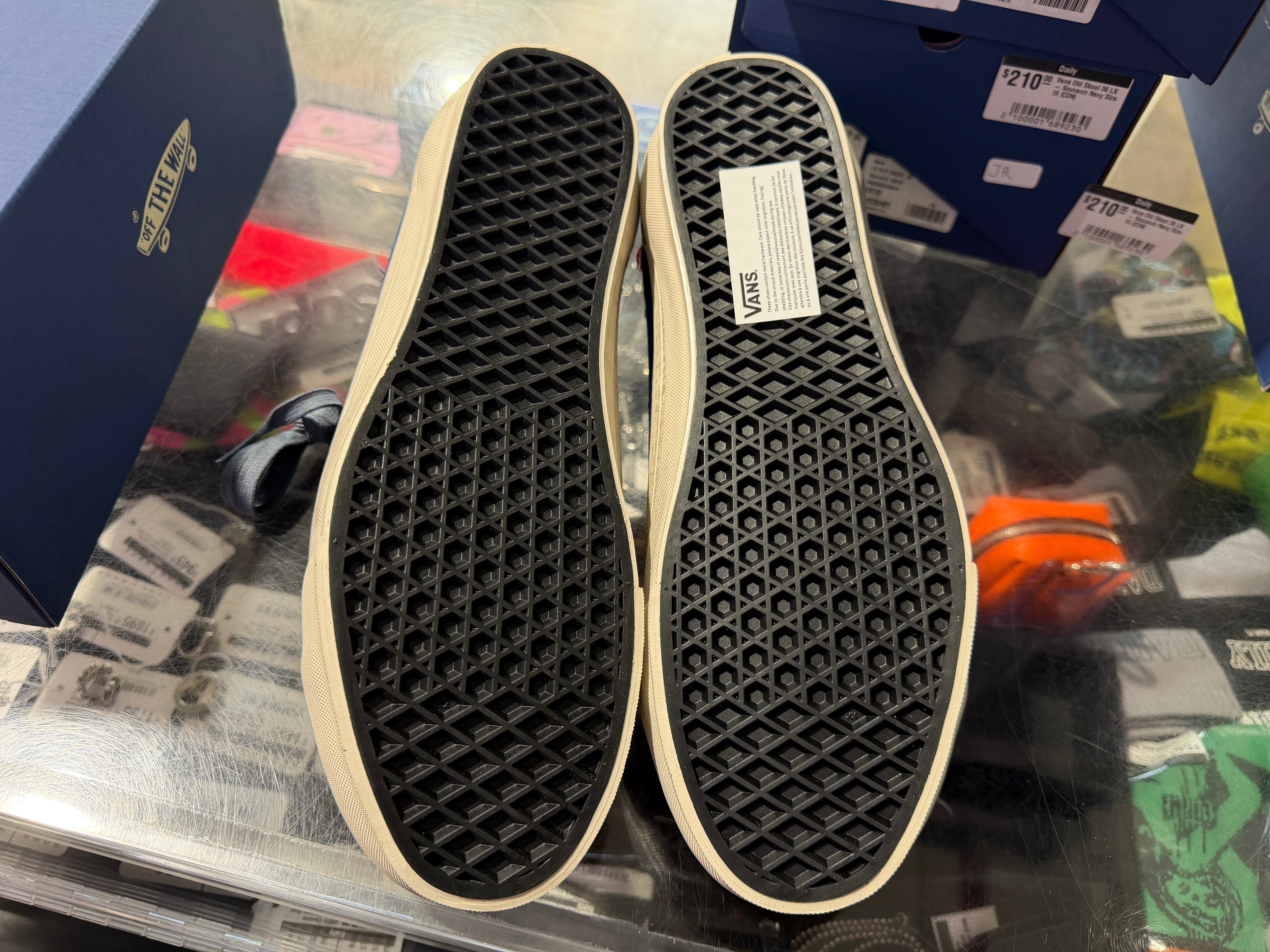 Vans Old Skool 36 LX - Souvenir Navy Size 13